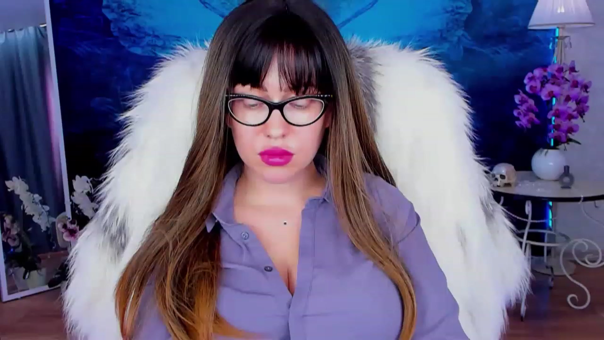 Gallery image thumbnail from YourGodessDi's myfreecams stream on, 02/11/2023, 11:30 image 11 of 20