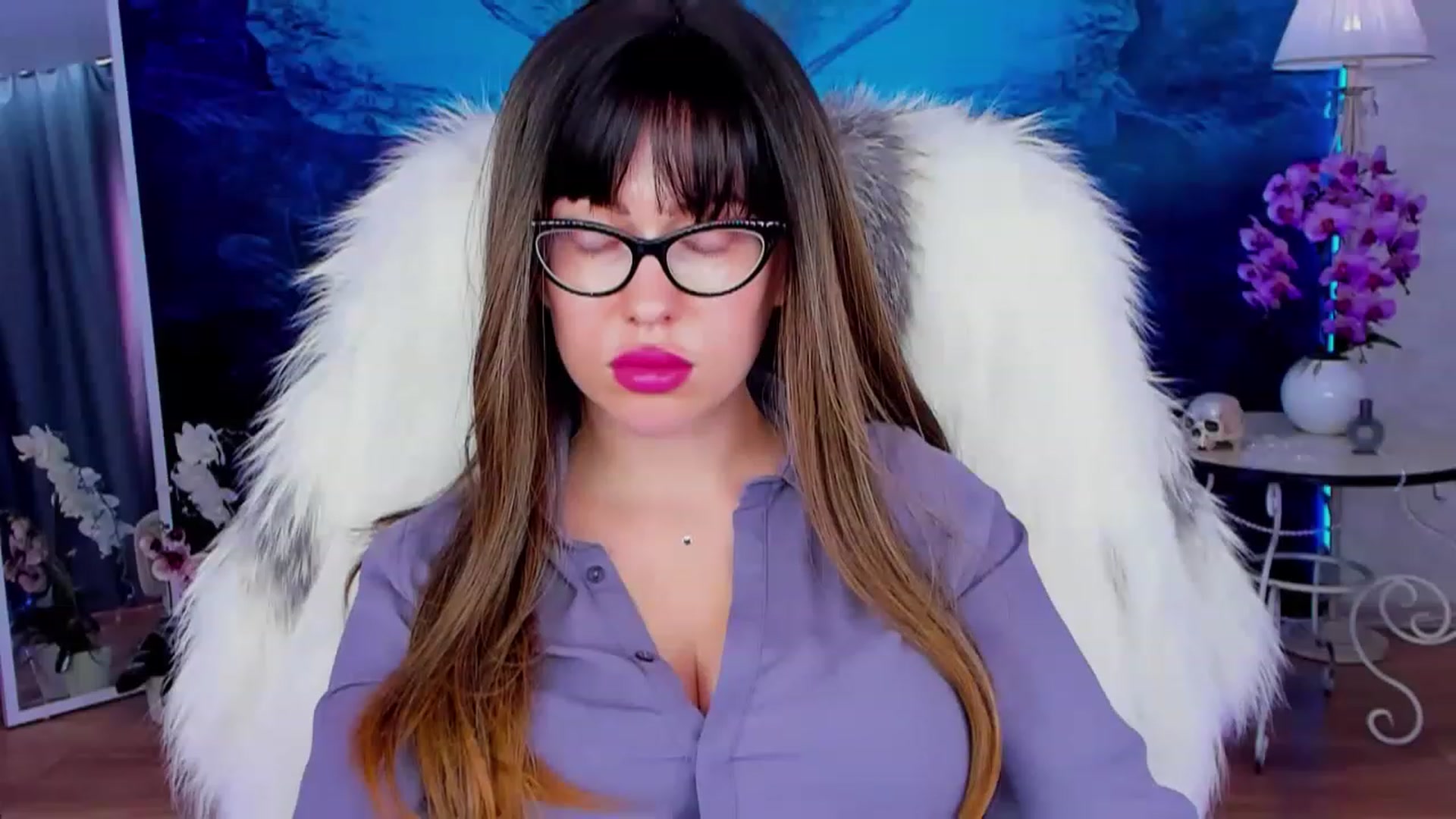 Gallery image thumbnail from YourGodessDi's myfreecams stream on, 02/11/2023, 11:30 image 15 of 20