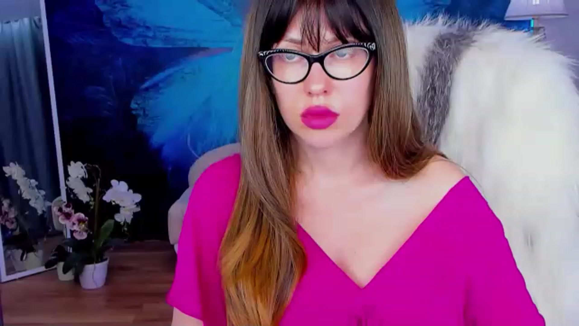 Gallery image thumbnail from YourGodessDi's myfreecams stream on, 02/23/2023, 14:50 image 14 of 20