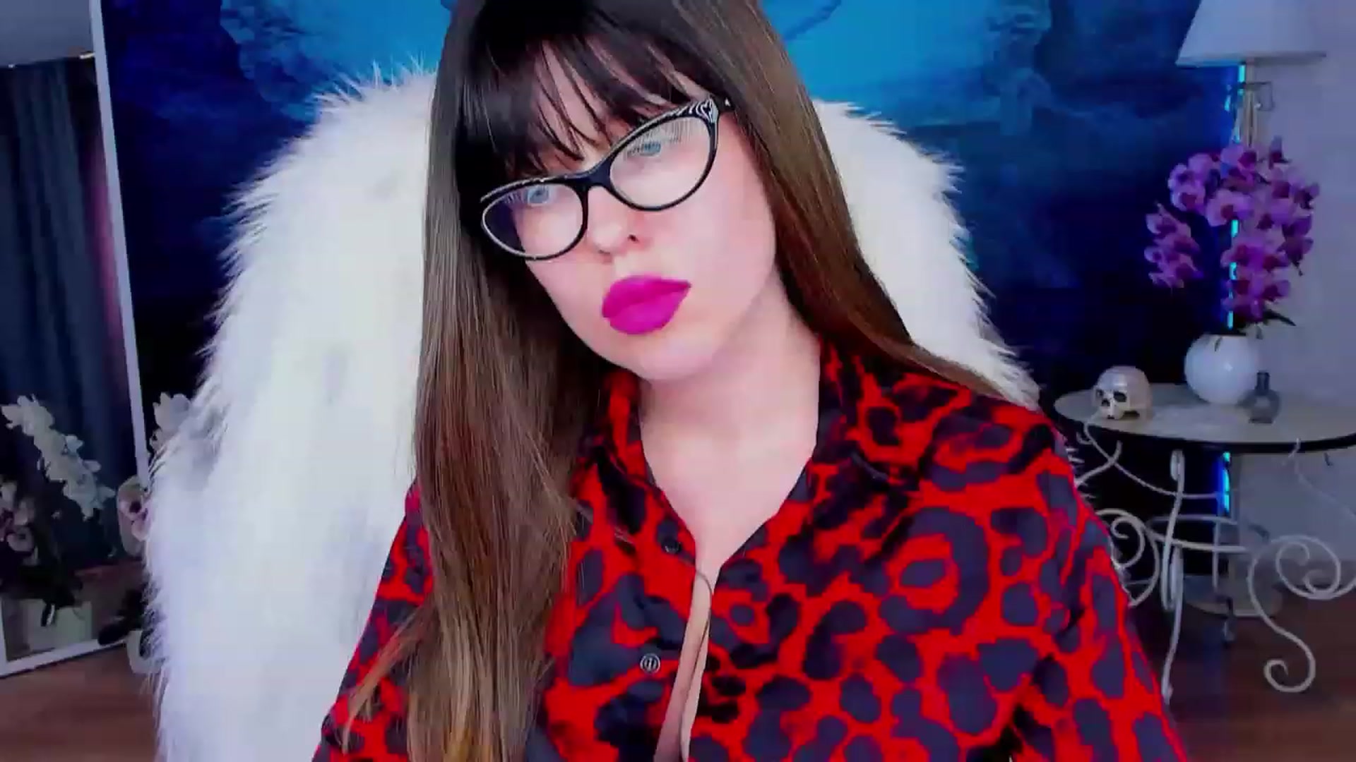 Gallery image thumbnail from YourGodessDi's myfreecams stream on, 03/01/2023, 13:43 image 15 of 20