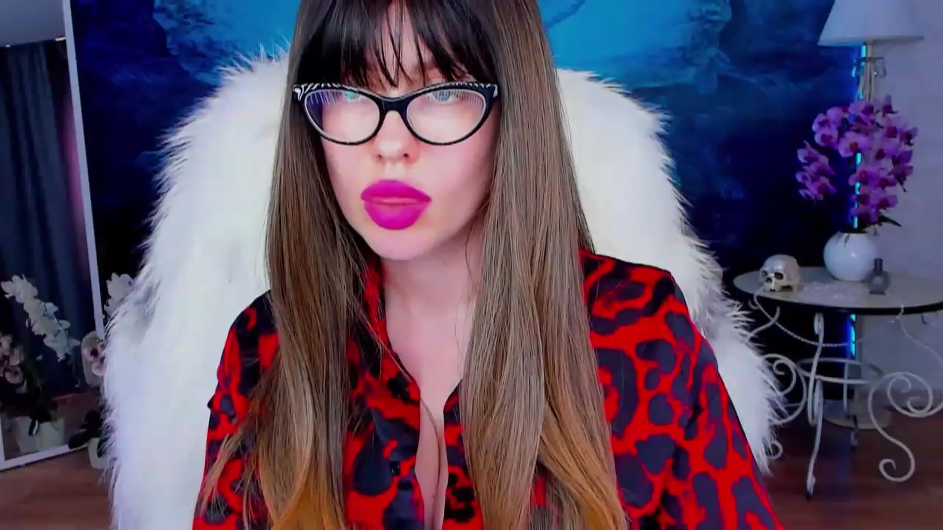 Gallery image thumbnail from YourGodessDi's myfreecams stream on, 03/01/2023, 13:43 image 14 of 20