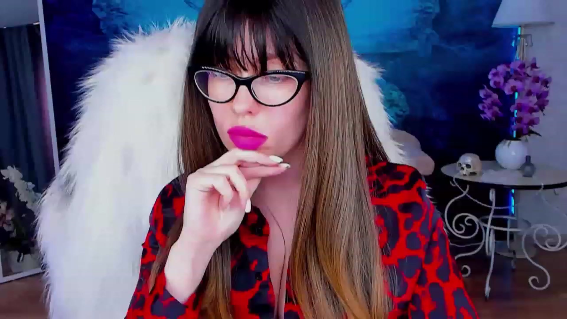 Gallery image thumbnail from YourGodessDi's myfreecams stream on, 03/01/2023, 13:43 image 12 of 20