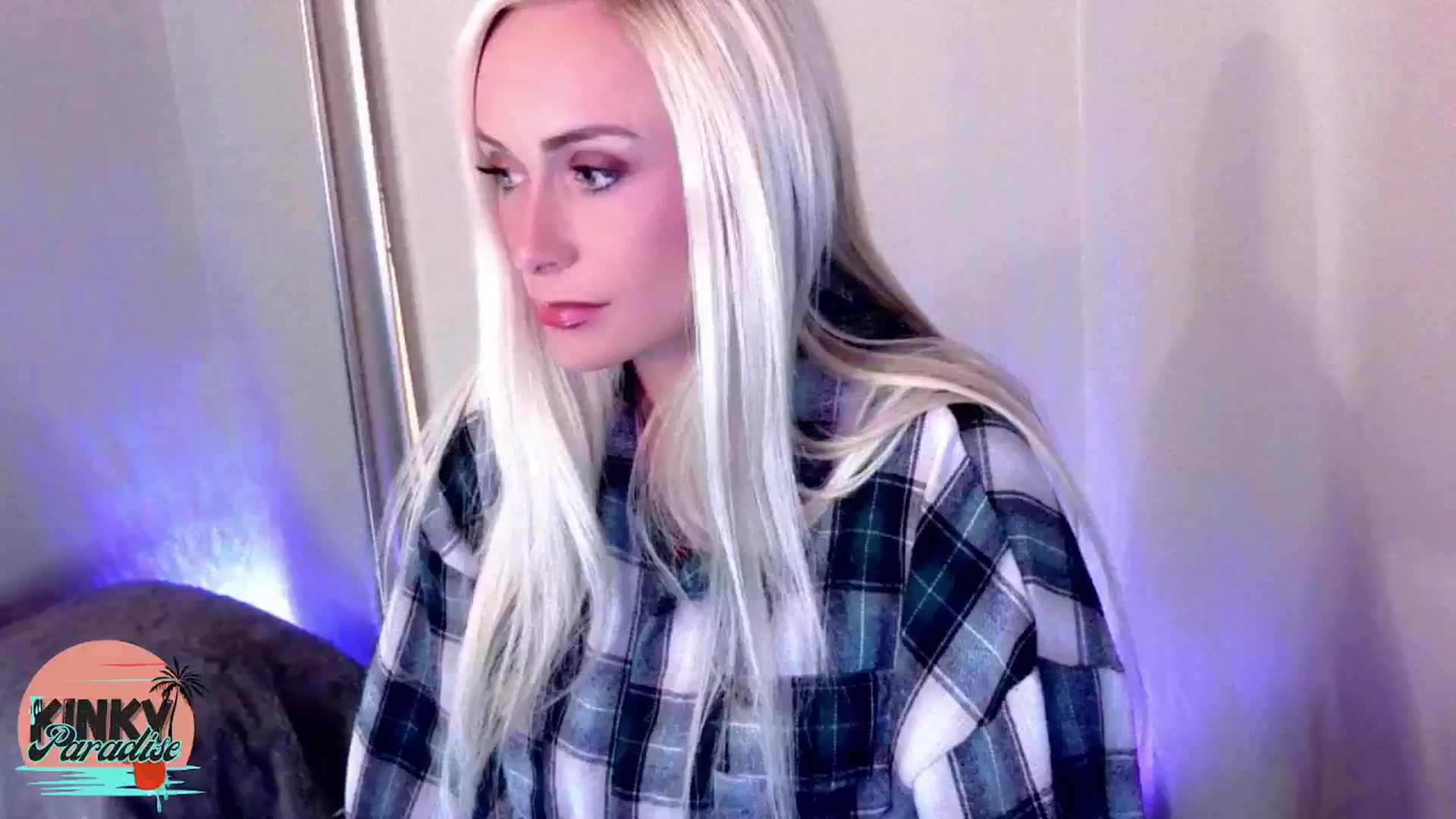 Gallery image thumbnail from YourKinkyGF's myfreecams stream on, 10/16/2024, 01:37 image 11 of 20