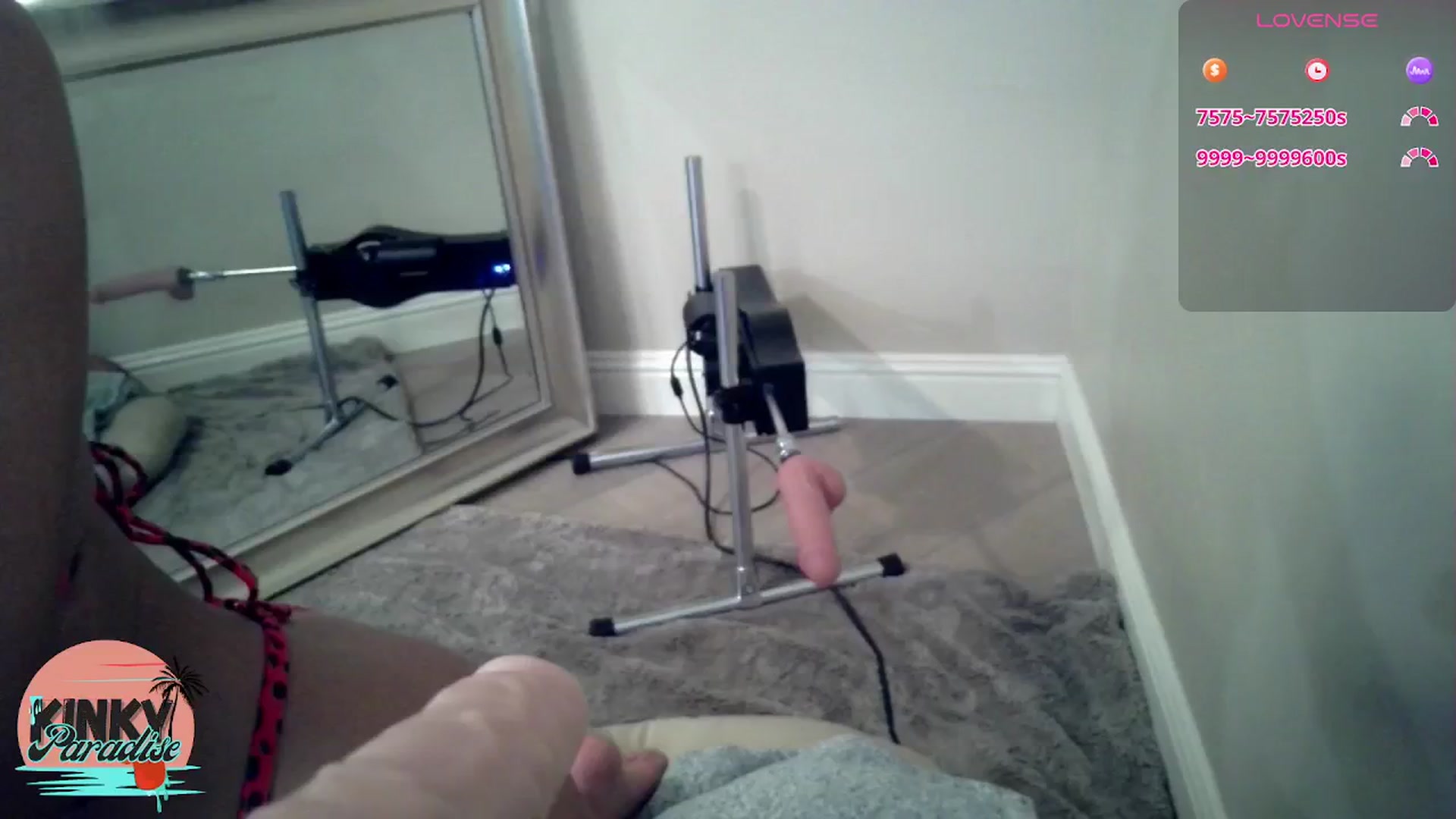 Gallery image thumbnail from YourKinkyGF's myfreecams stream on, 10/17/2024, 04:06 image 2 of 20
