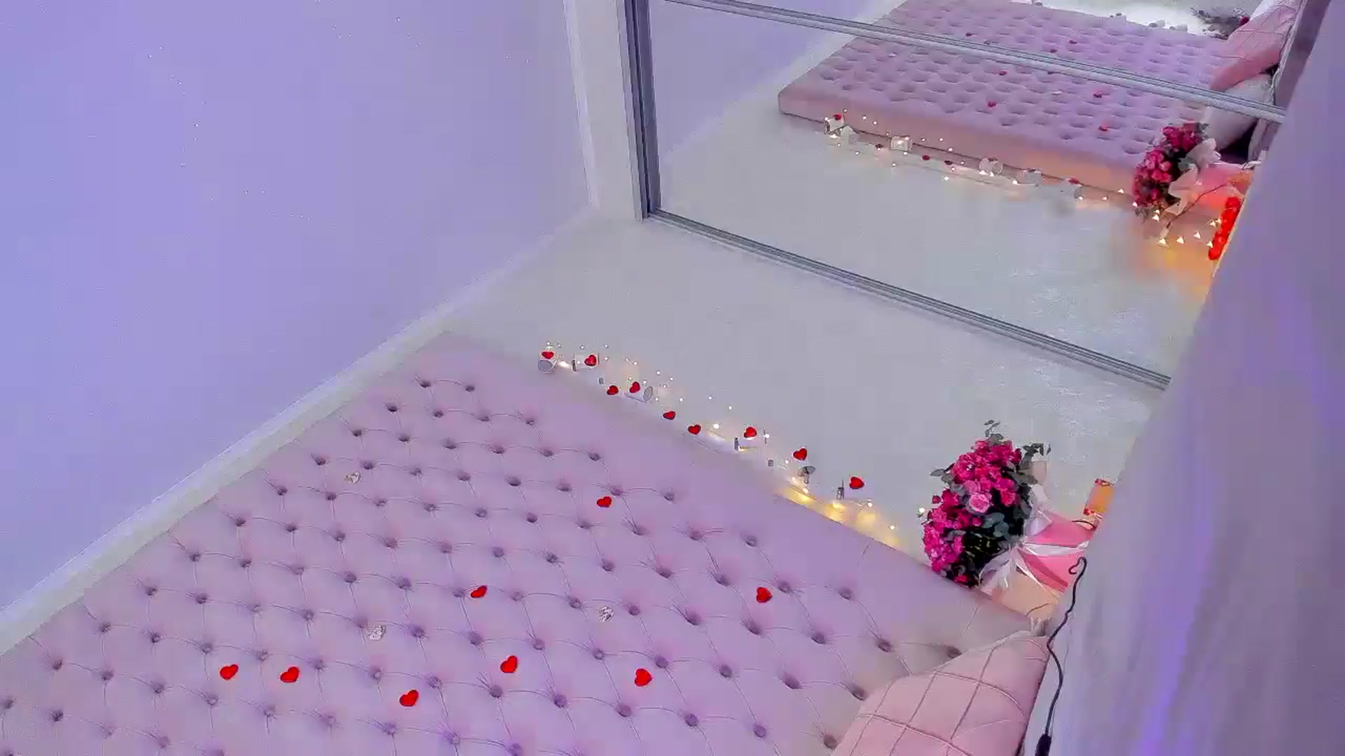 Gallery image thumbnail from YourLady_'s myfreecams stream on, 03/11/2025, 13:11 image 14 of 20