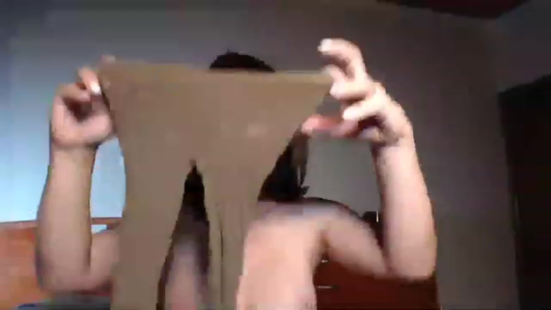 Gallery image thumbnail from YourLia's myfreecams stream on, 11/28/2022, 06:29 image 3 of 20