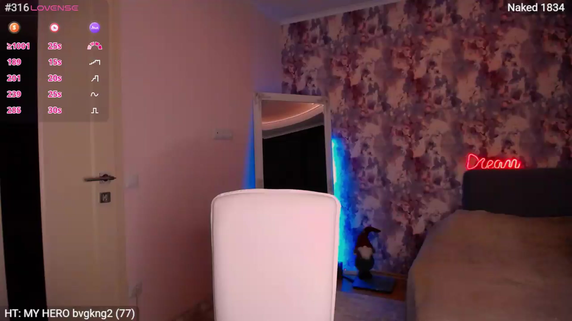 Gallery image thumbnail from YourLittleDream's myfreecams stream on, 07/06/2026, 01:18 image 2 of 20