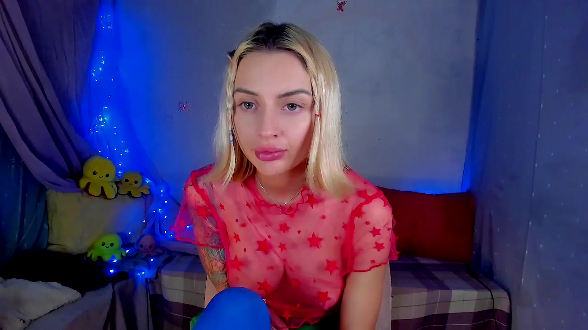 Gallery image thumbnail from YourLizzyDoll's myfreecams stream on, 03/02/2026, 03:10 image 15 of 20