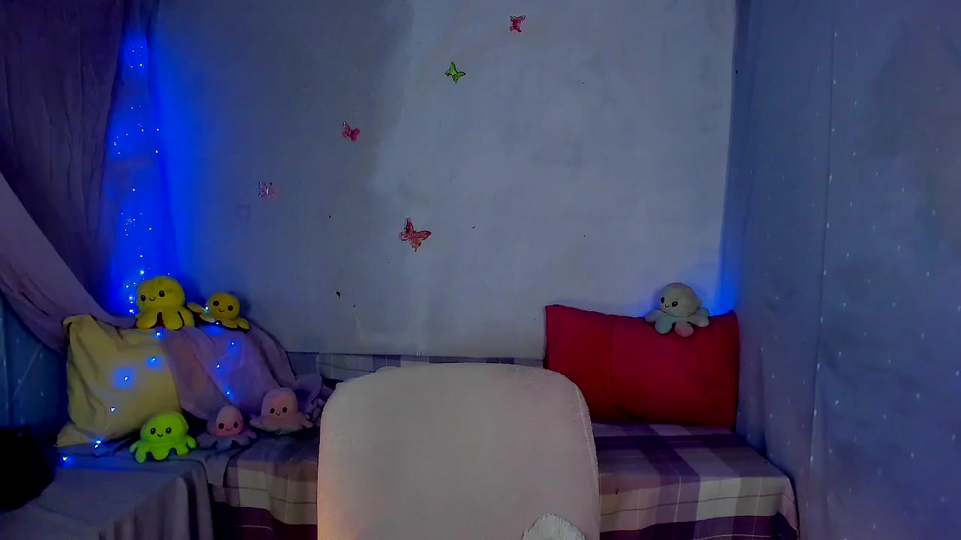 Gallery image thumbnail from YourLizzyDoll's myfreecams stream on, 03/13/2026, 03:13 image 13 of 20