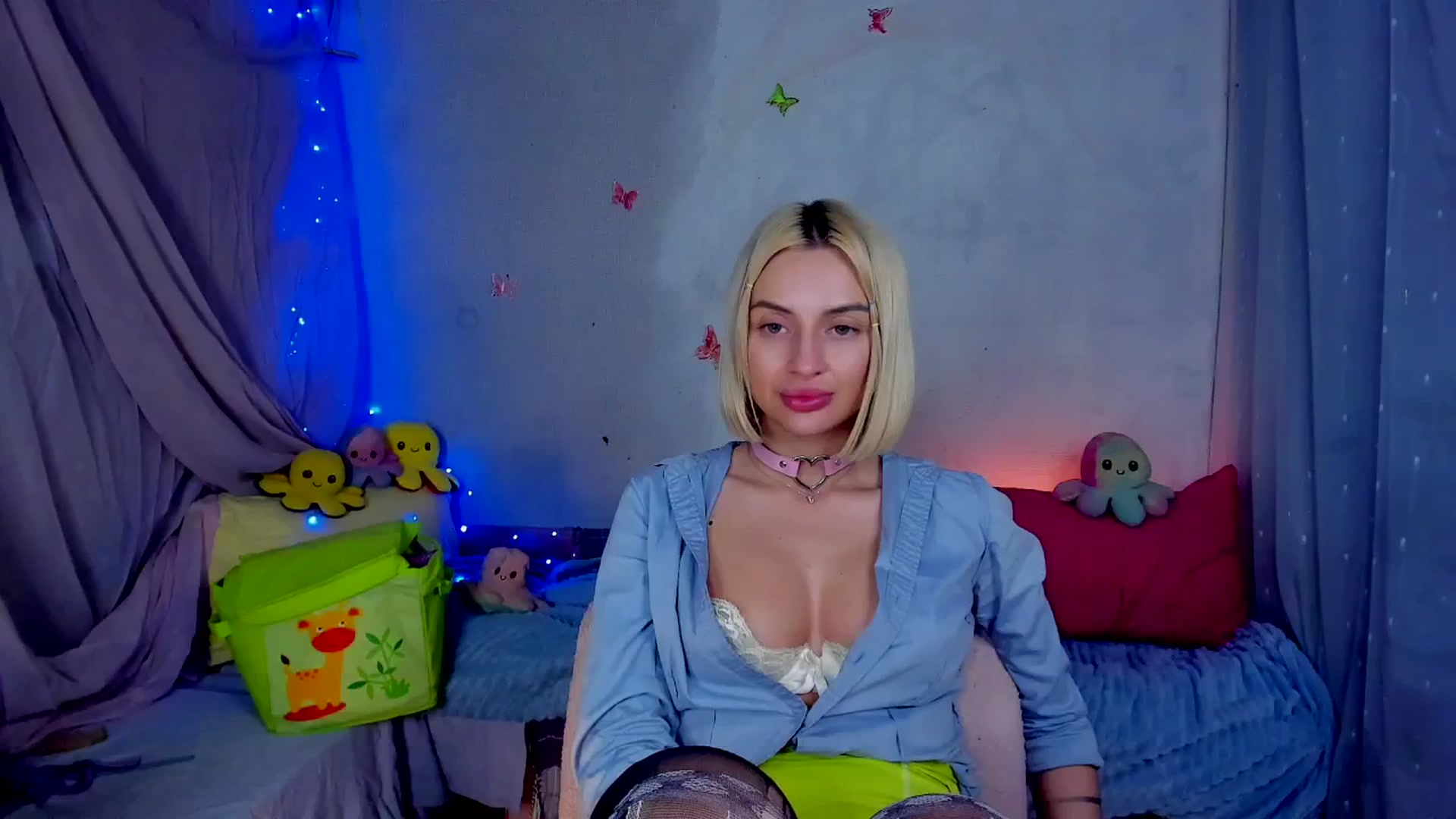 Gallery image thumbnail from YourLizzyDoll's myfreecams stream on, 04/25/2026, 03:05 image 8 of 20