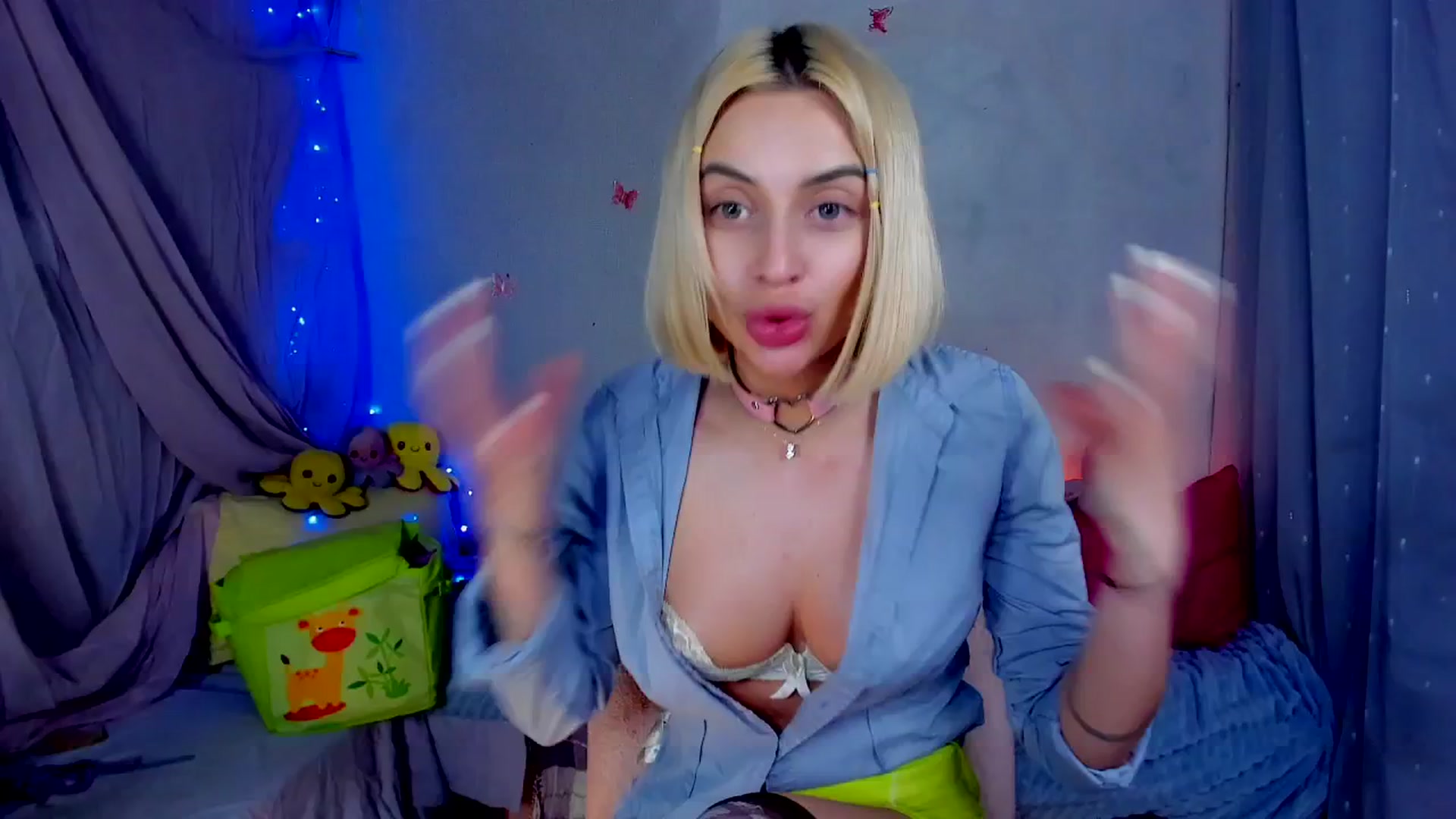 Gallery image thumbnail from YourLizzyDoll's myfreecams stream on, 04/25/2026, 03:05 image 4 of 20