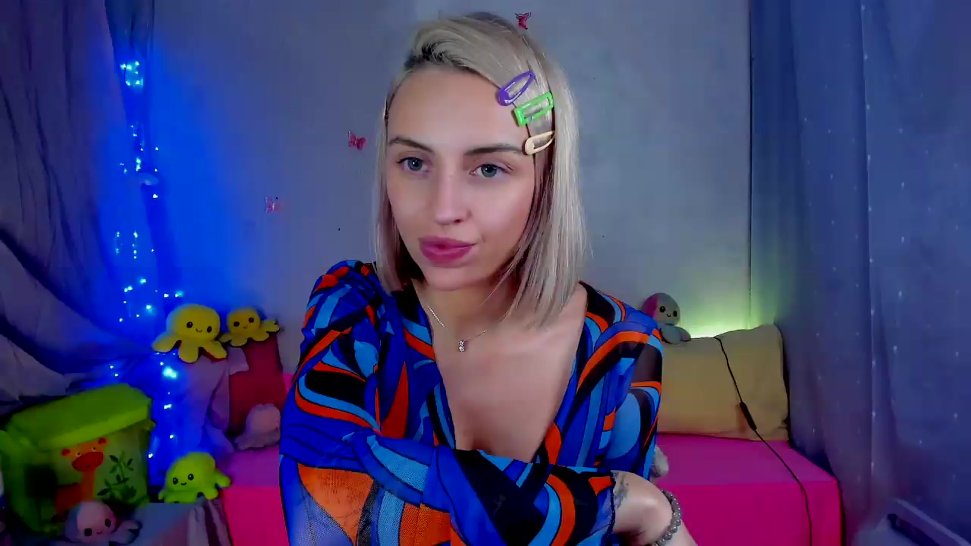 Gallery image thumbnail from YourLizzyDoll's myfreecams stream on, 05/29/2026, 02:12 image 12 of 20