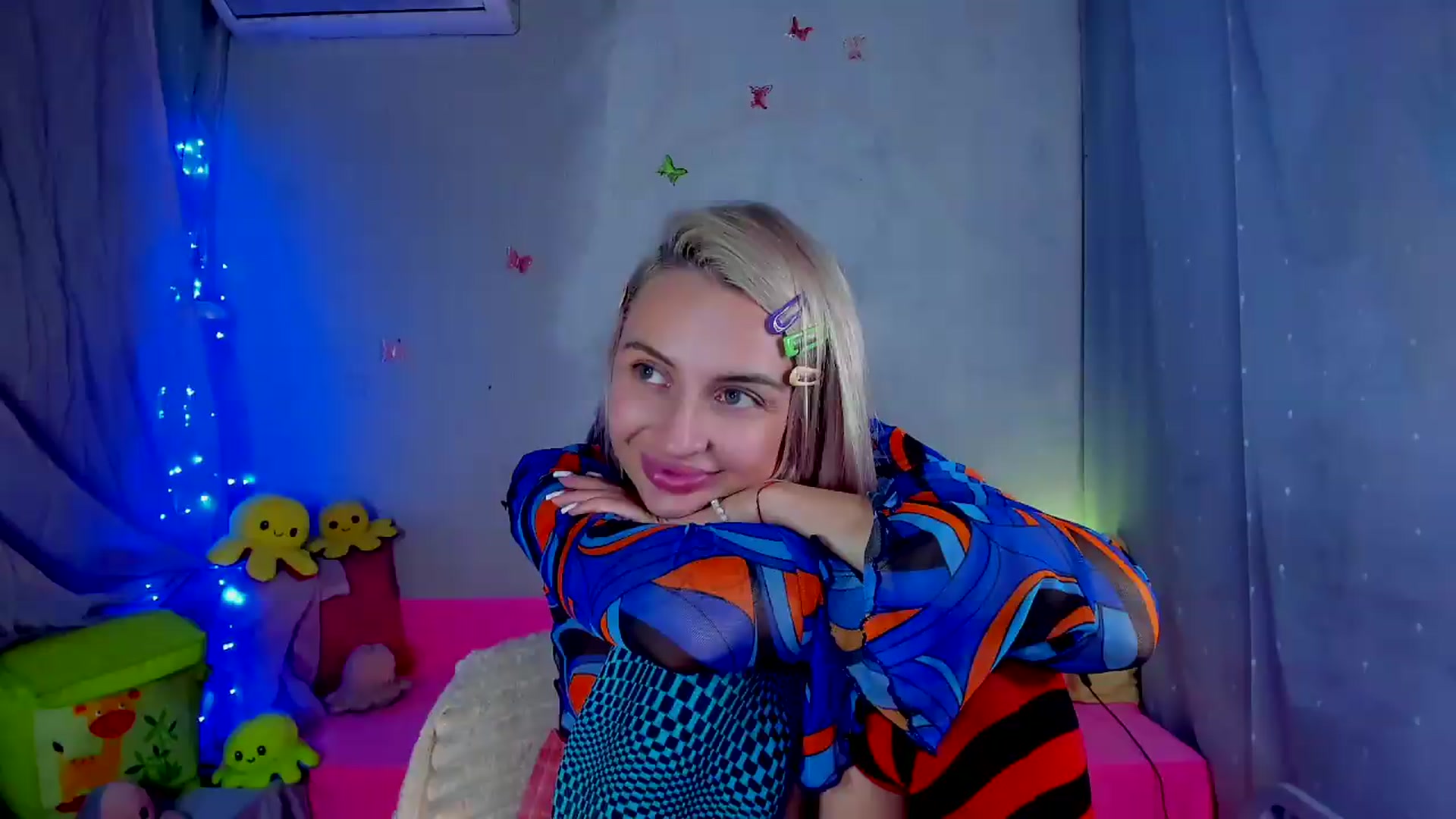 Gallery image thumbnail from YourLizzyDoll's myfreecams stream on, 05/29/2026, 03:02 image 20 of 20