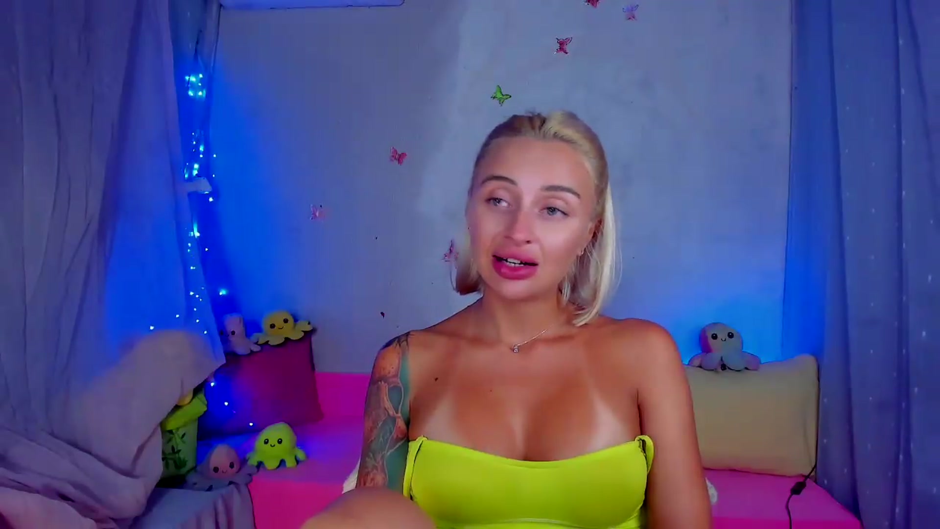 Gallery image thumbnail from YourLizzyDoll's myfreecams stream on, 07/22/2026, 03:05 image 20 of 20