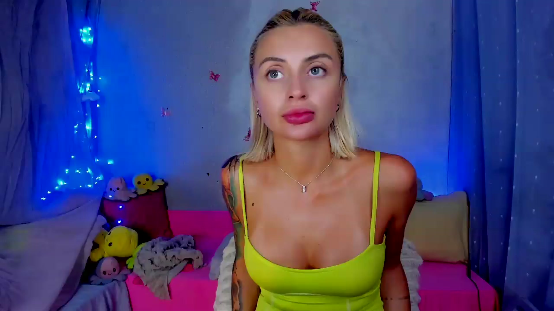 Gallery image thumbnail from YourLizzyDoll's myfreecams stream on, 08/07/2026, 03:01 image 6 of 20