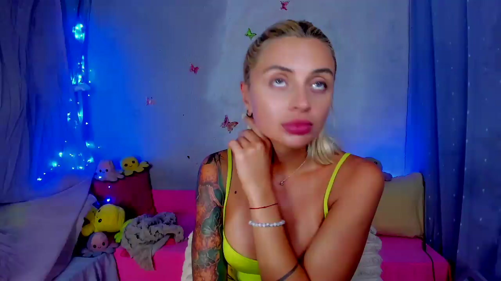 Gallery image thumbnail from YourLizzyDoll's myfreecams stream on, 08/07/2026, 03:01 image 14 of 20