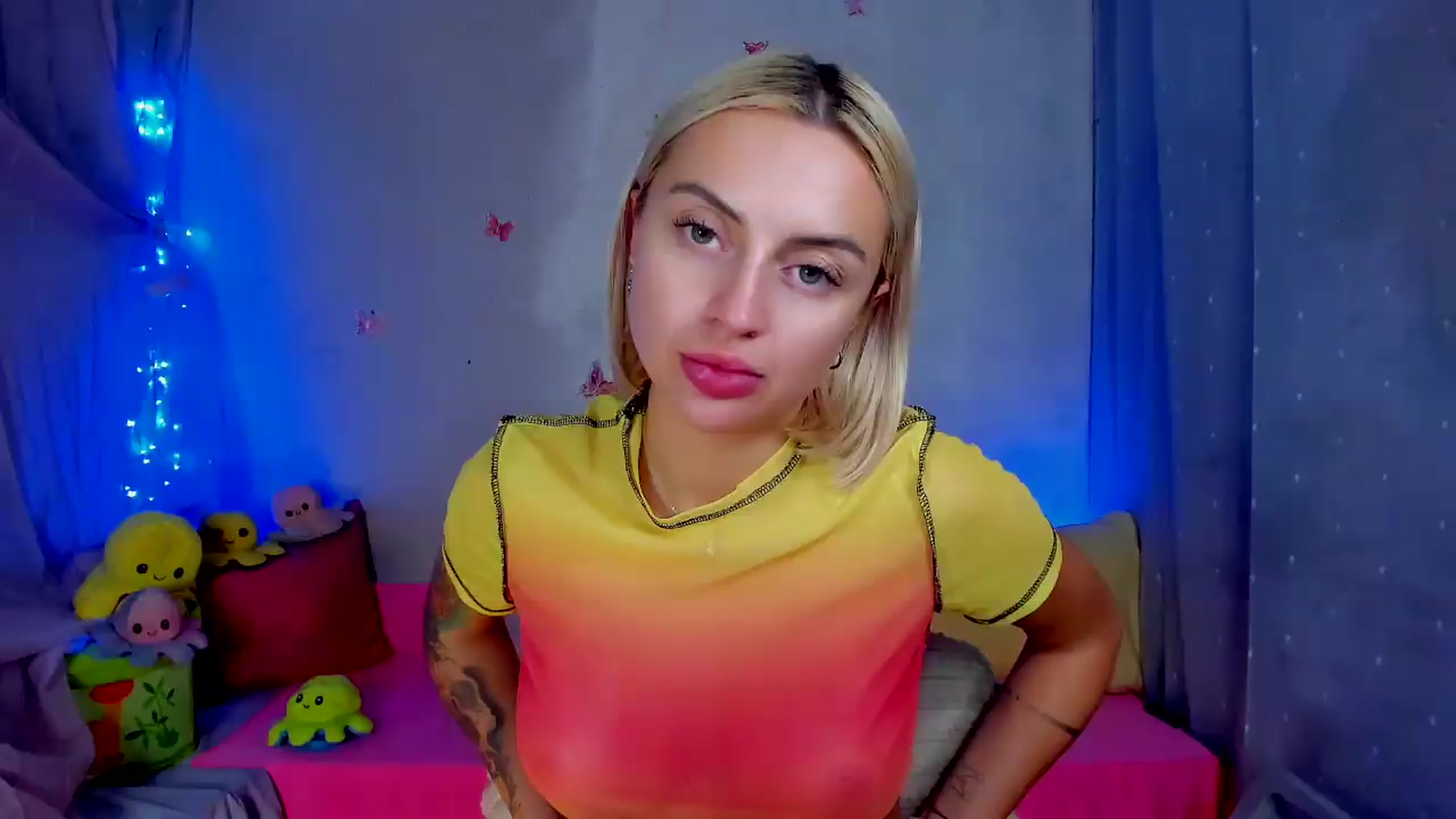 Gallery image thumbnail from YourLizzyDoll's myfreecams stream on, 09/13/2026, 03:03 image 7 of 20