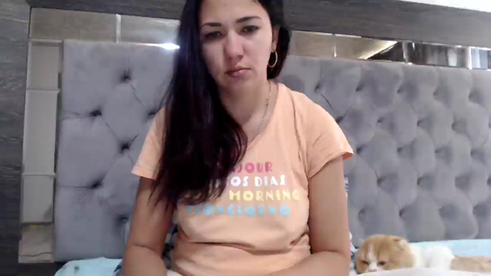 Gallery image thumbnail from YourLuvDee's myfreecams stream on, 01/05/2025, 12:02 image 9 of 20