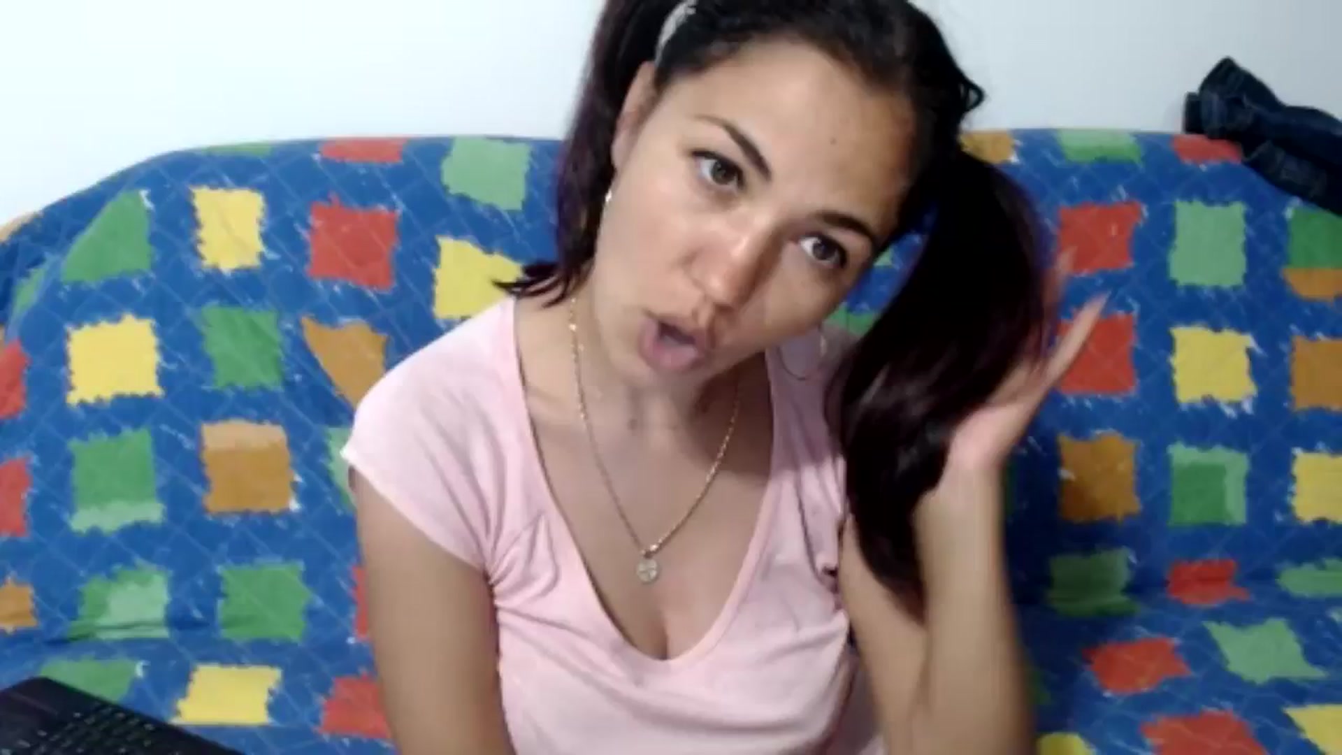 Gallery image thumbnail from YourLuvDee's myfreecams stream on, 06/08/2025, 14:28 image 3 of 20