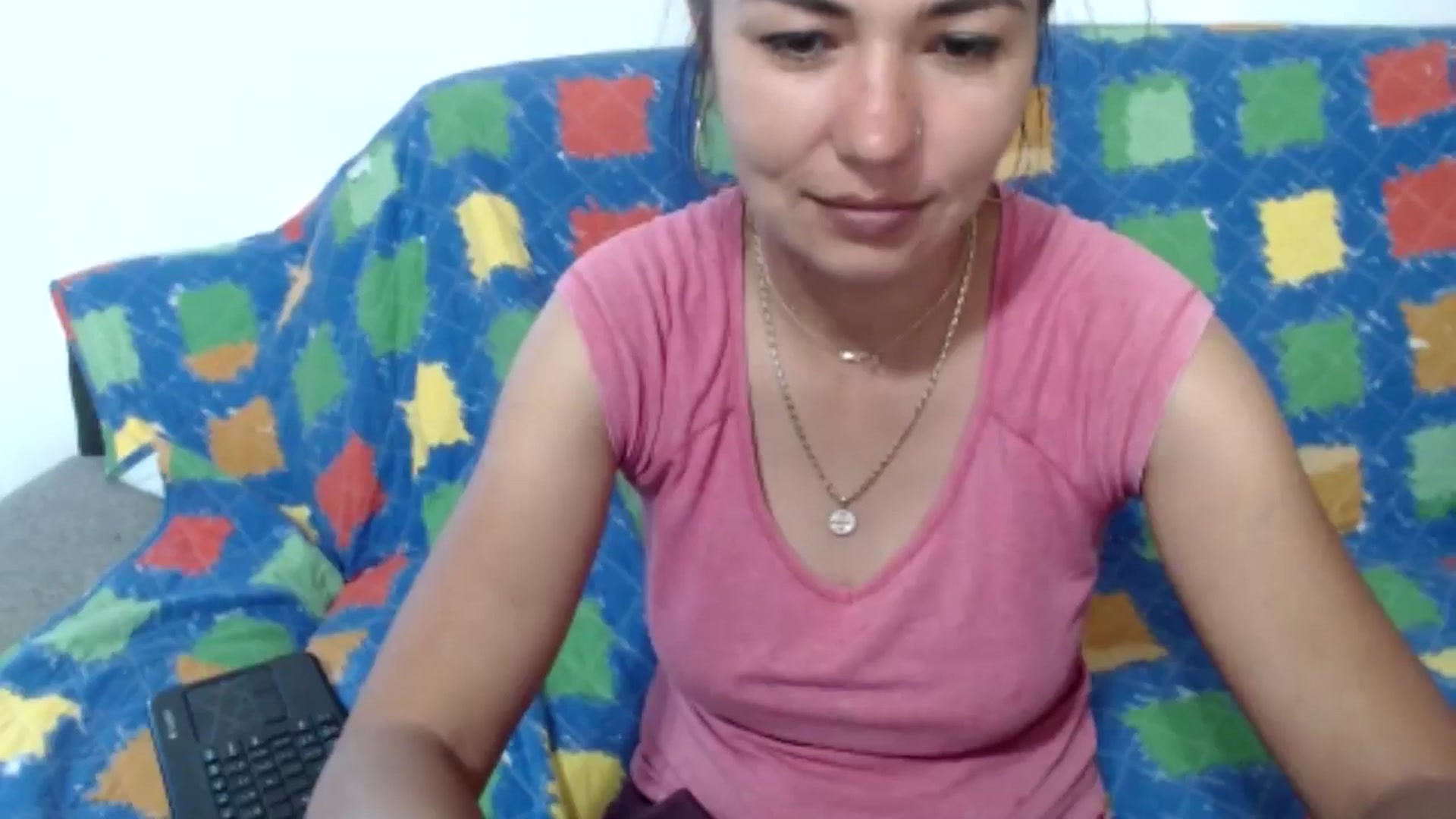 Gallery image thumbnail from YourLuvDee's myfreecams stream on, 06/22/2025, 15:45 image 11 of 20