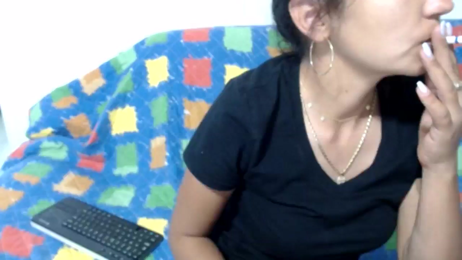 Gallery image thumbnail from YourLuvDee's myfreecams stream on, 06/25/2025, 12:12 image 6 of 20