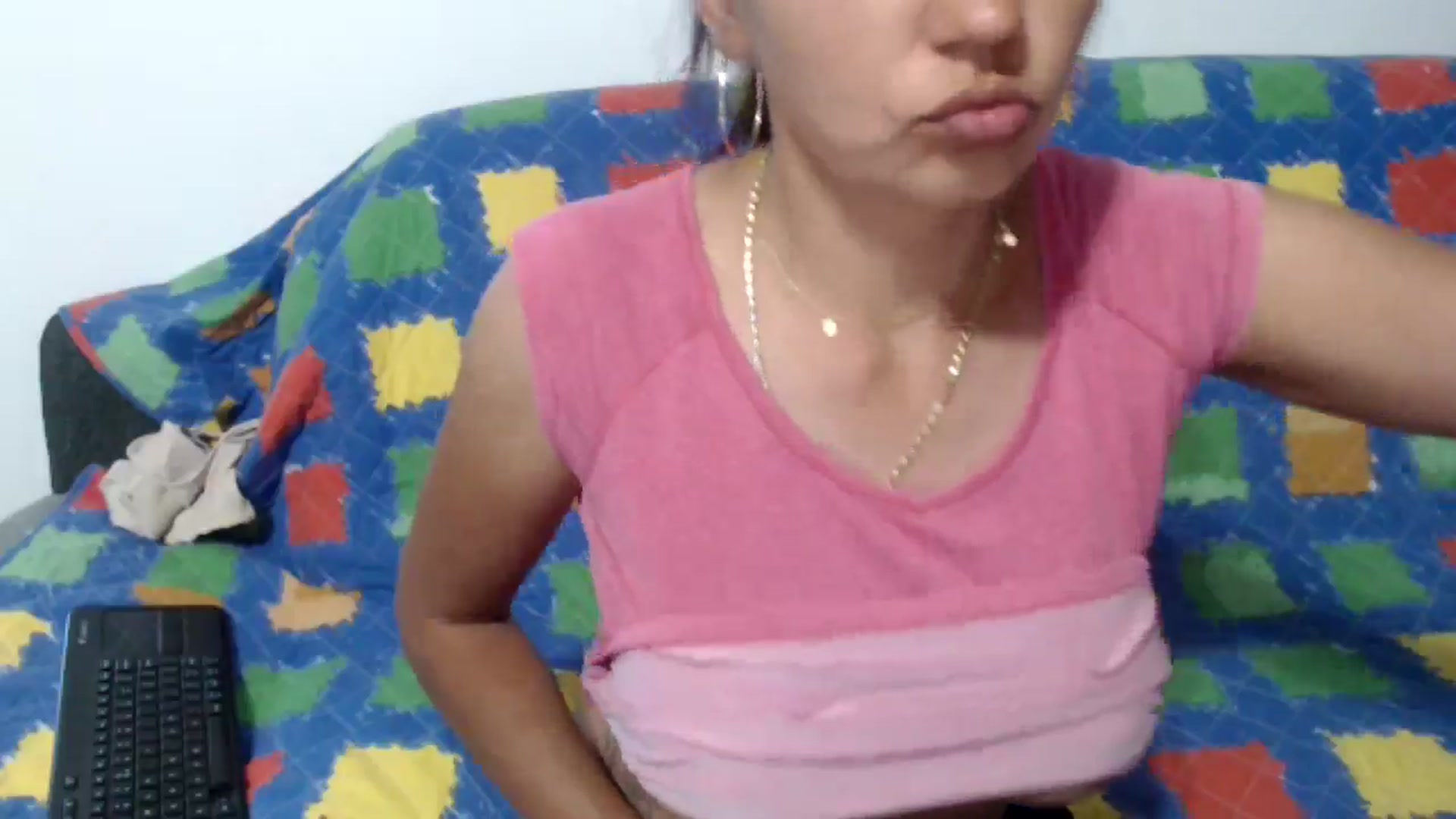 Gallery image thumbnail from YourLuvDee's myfreecams stream on, 06/27/2025, 11:11 image 9 of 20