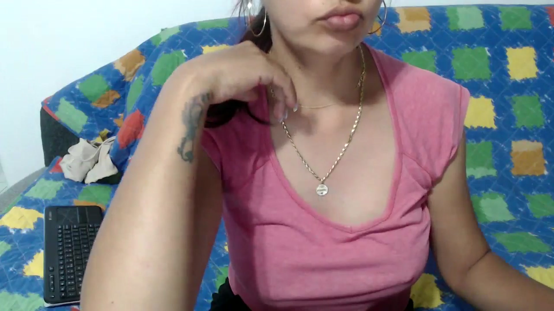 Gallery image thumbnail from YourLuvDee's myfreecams stream on, 06/27/2025, 11:11 image 4 of 20