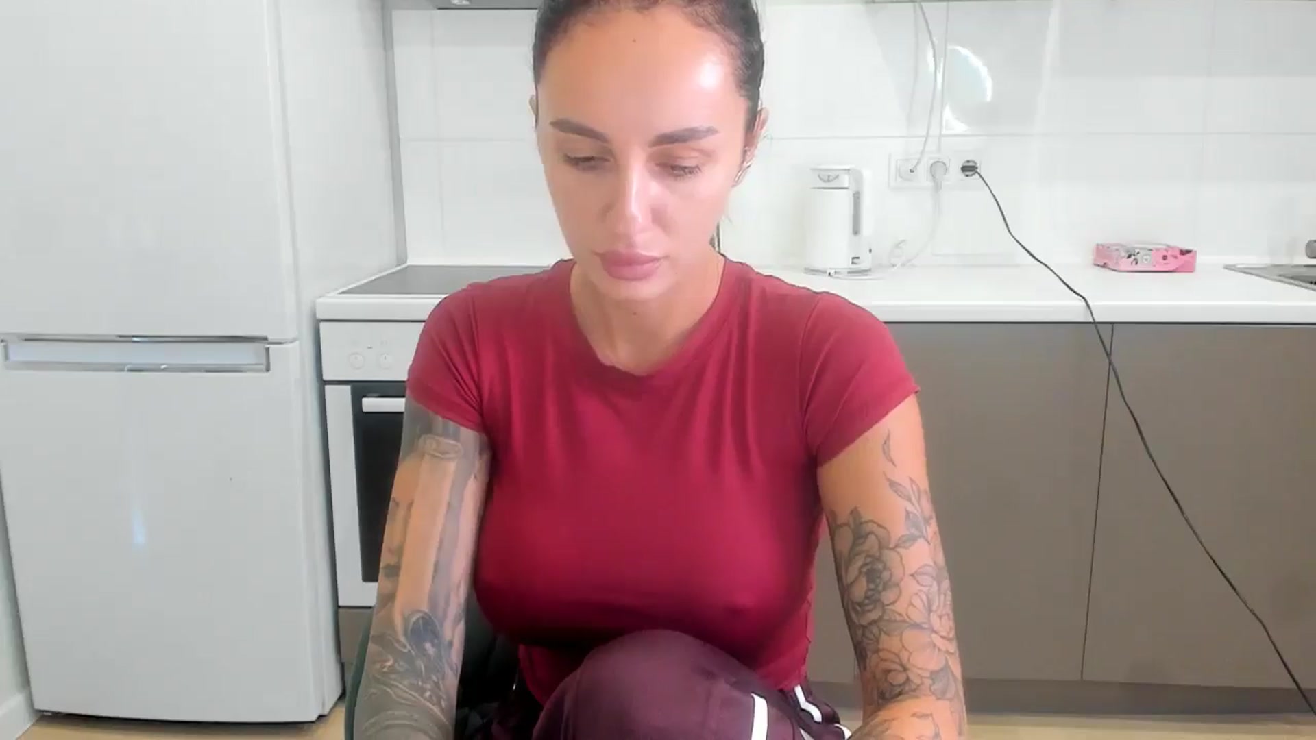 Gallery image thumbnail from YourMissMasha's myfreecams stream on, 08/26/2025, 09:21 image 10 of 20