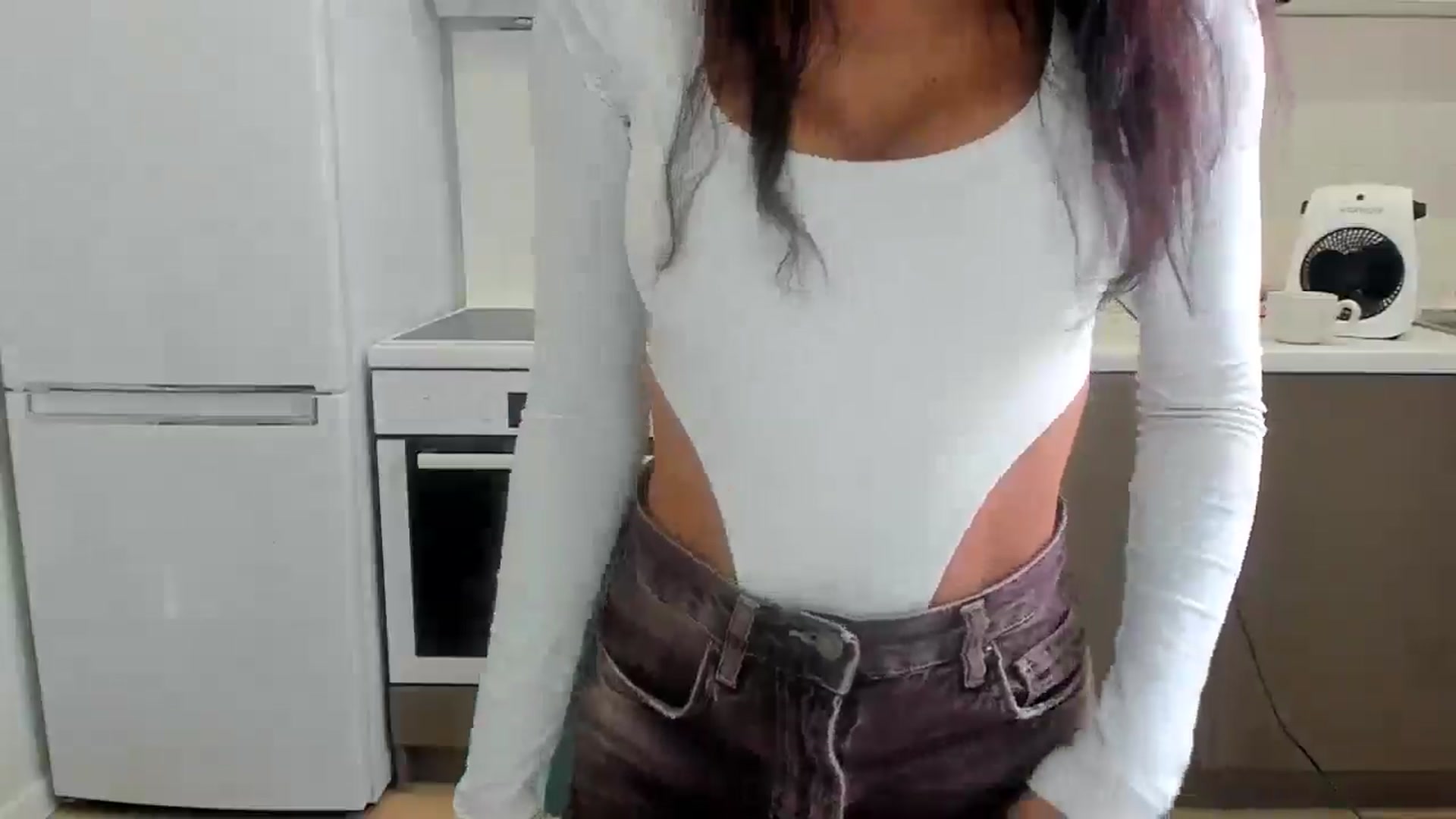 Gallery image thumbnail from YourMissMasha's myfreecams stream on, 10/13/2025, 10:41 image 4 of 20
