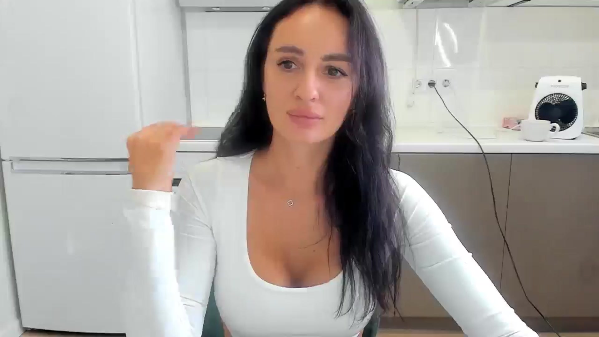 Gallery image thumbnail from YourMissMasha's myfreecams stream on, 10/13/2025, 10:41 image 3 of 20