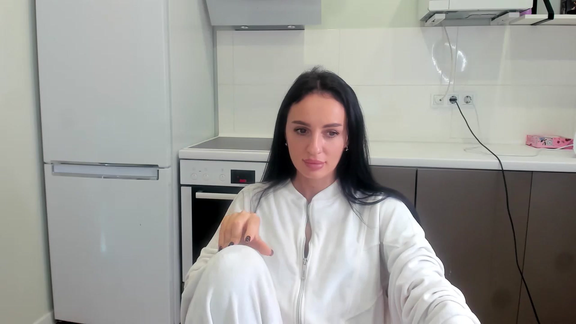 Gallery image thumbnail from YourMissMasha's myfreecams stream on, 11/03/2025, 11:00 image 4 of 20