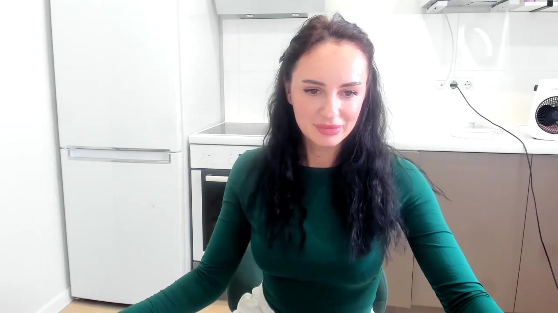 Gallery image thumbnail from YourMissMasha's myfreecams stream on, 12/24/2025, 15:13 image 20 of 20