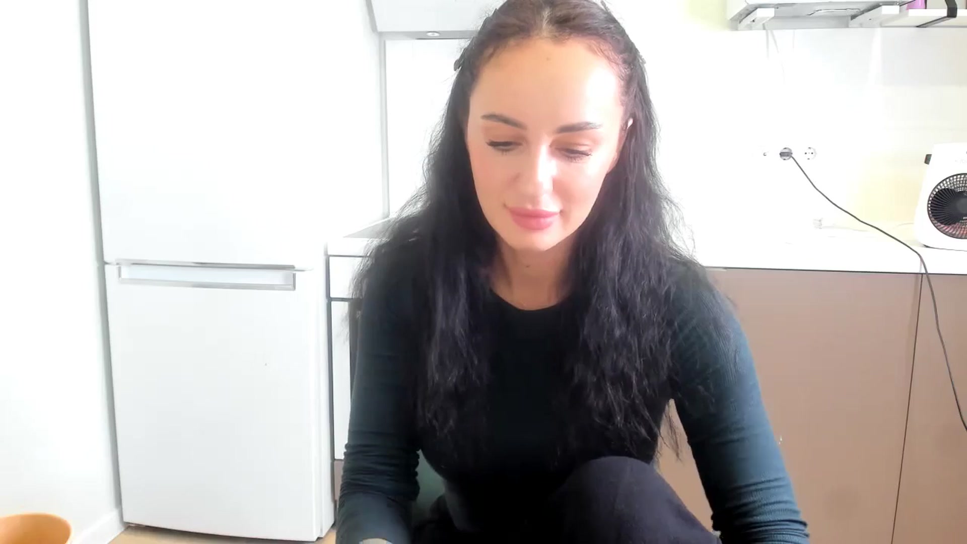 Gallery image thumbnail from YourMissMasha's myfreecams stream on, 12/26/2025, 10:12 image 15 of 20