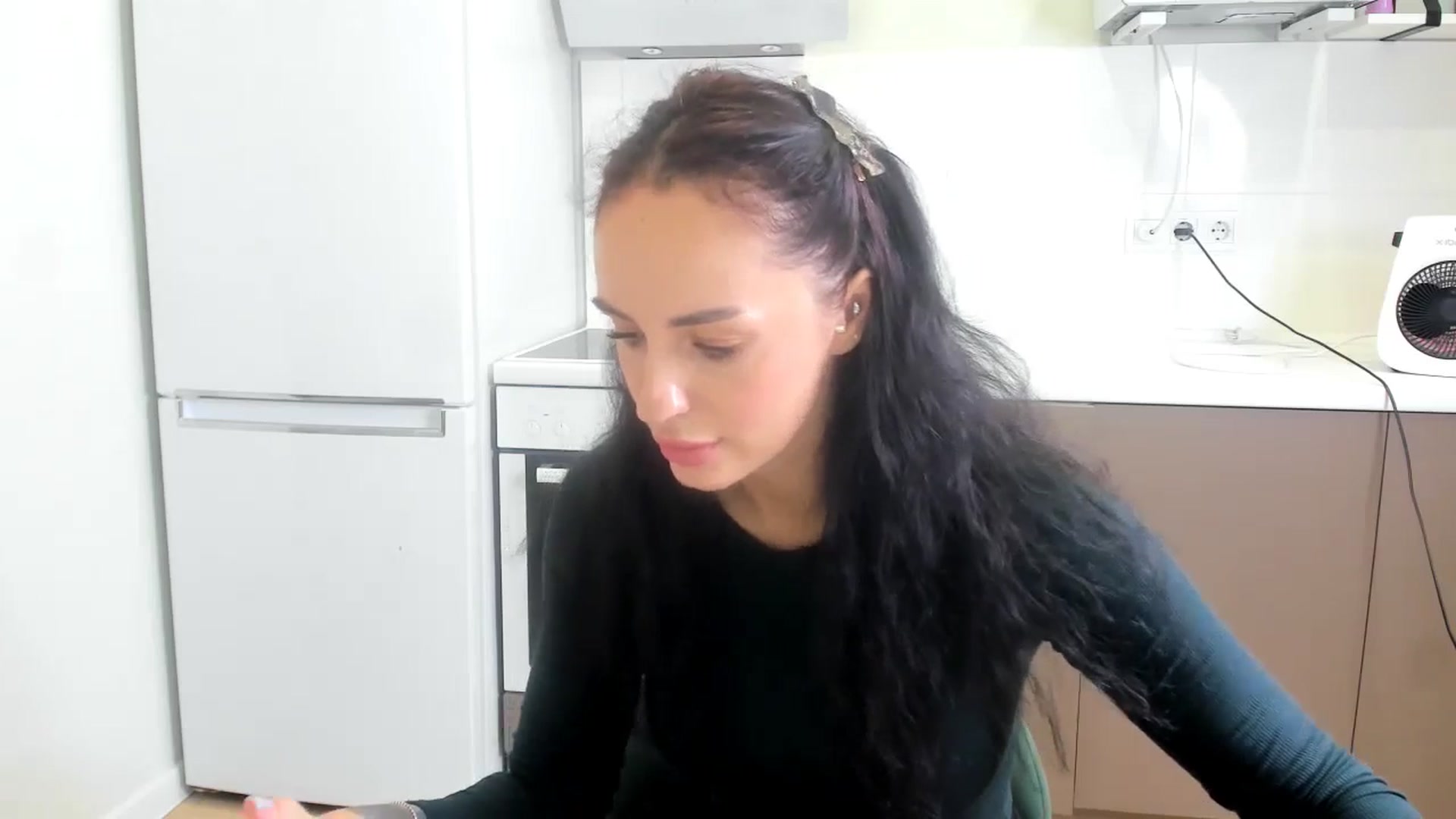 Gallery image thumbnail from YourMissMasha's myfreecams stream on, 12/26/2025, 10:12 image 11 of 20