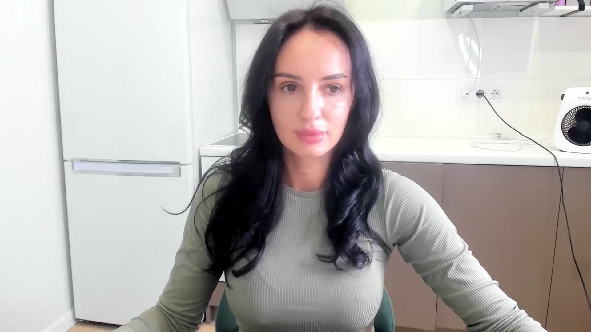 Gallery image thumbnail from YourMissMasha's myfreecams stream on, 12/31/2025, 13:27 image 4 of 20