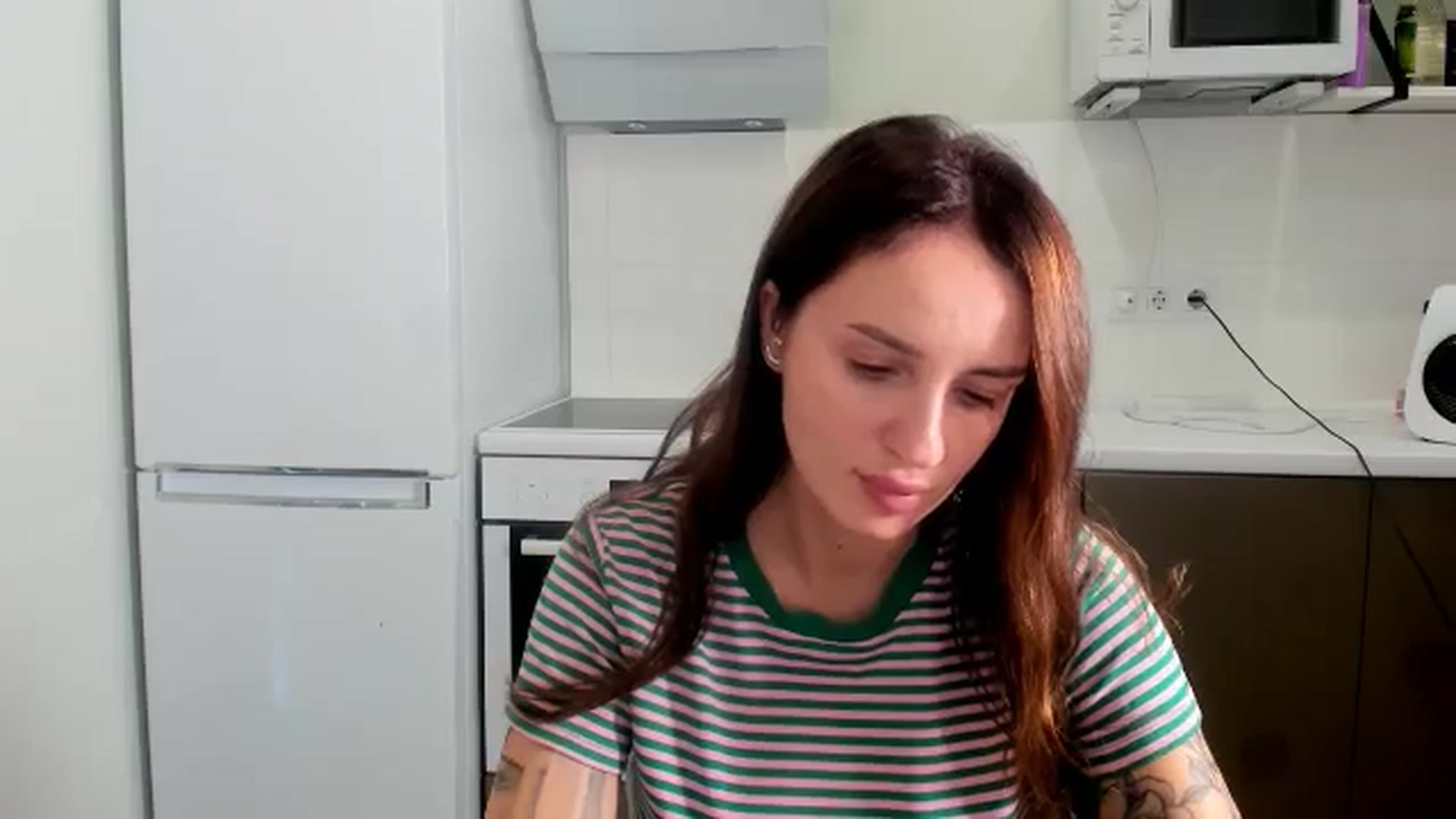 Gallery image thumbnail from YourMissMasha's myfreecams stream on, 03/10/2026, 15:00 image 4 of 20