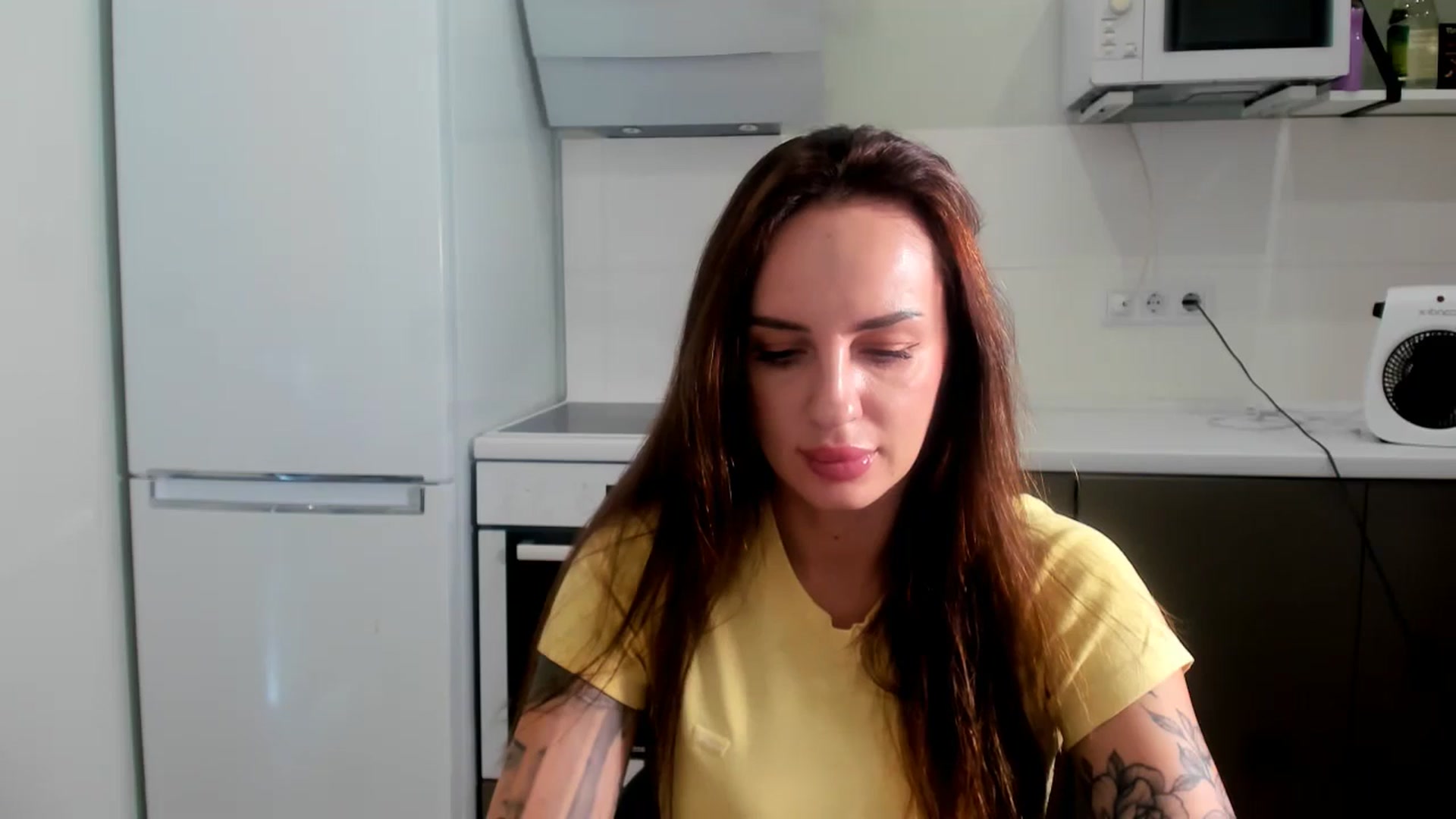 Gallery image thumbnail from YourMissMasha's myfreecams stream on, 03/19/2026, 12:58 image 6 of 20