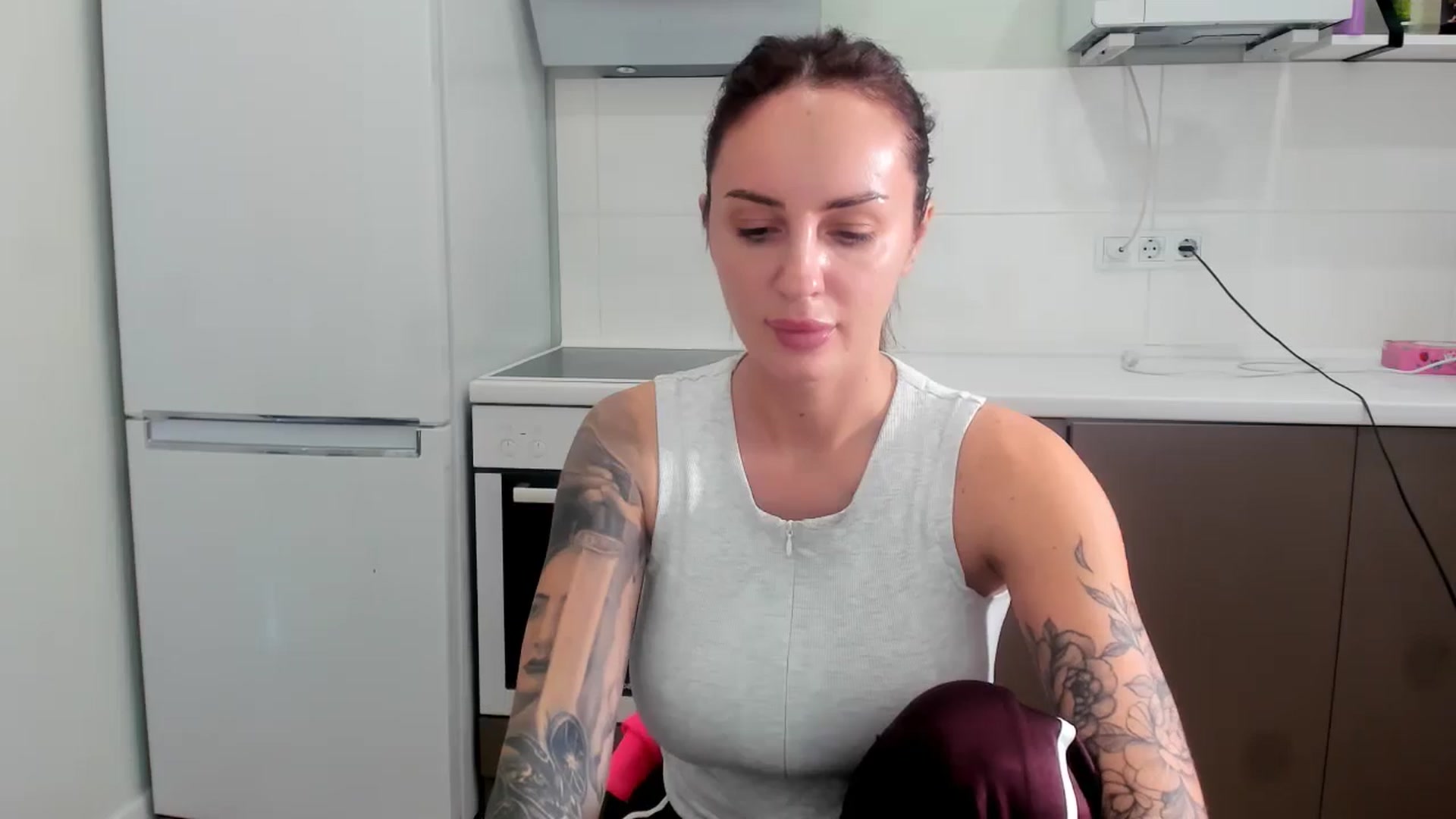 Gallery image thumbnail from YourMissMasha's myfreecams stream on, 03/22/2026, 11:53 image 16 of 20