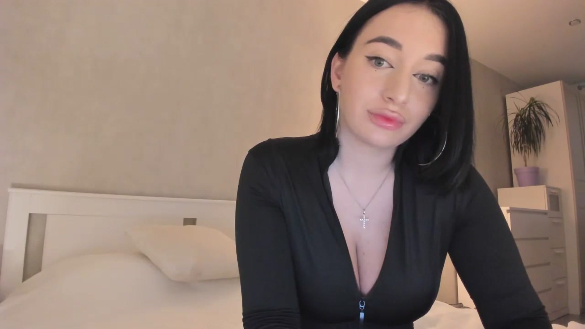 Gallery image thumbnail from YourMistress1's myfreecams stream on, 10/27/2023, 10:29 image 6 of 20