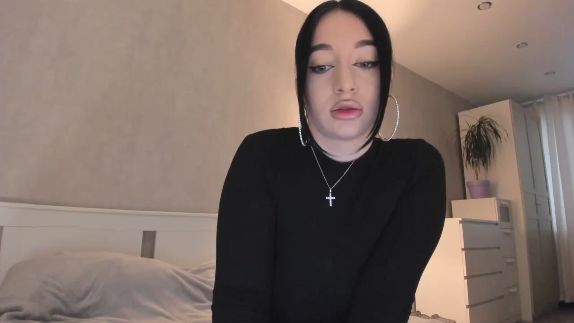Gallery image thumbnail from YourMistress1's myfreecams stream on, 10/30/2023, 09:34 image 17 of 20
