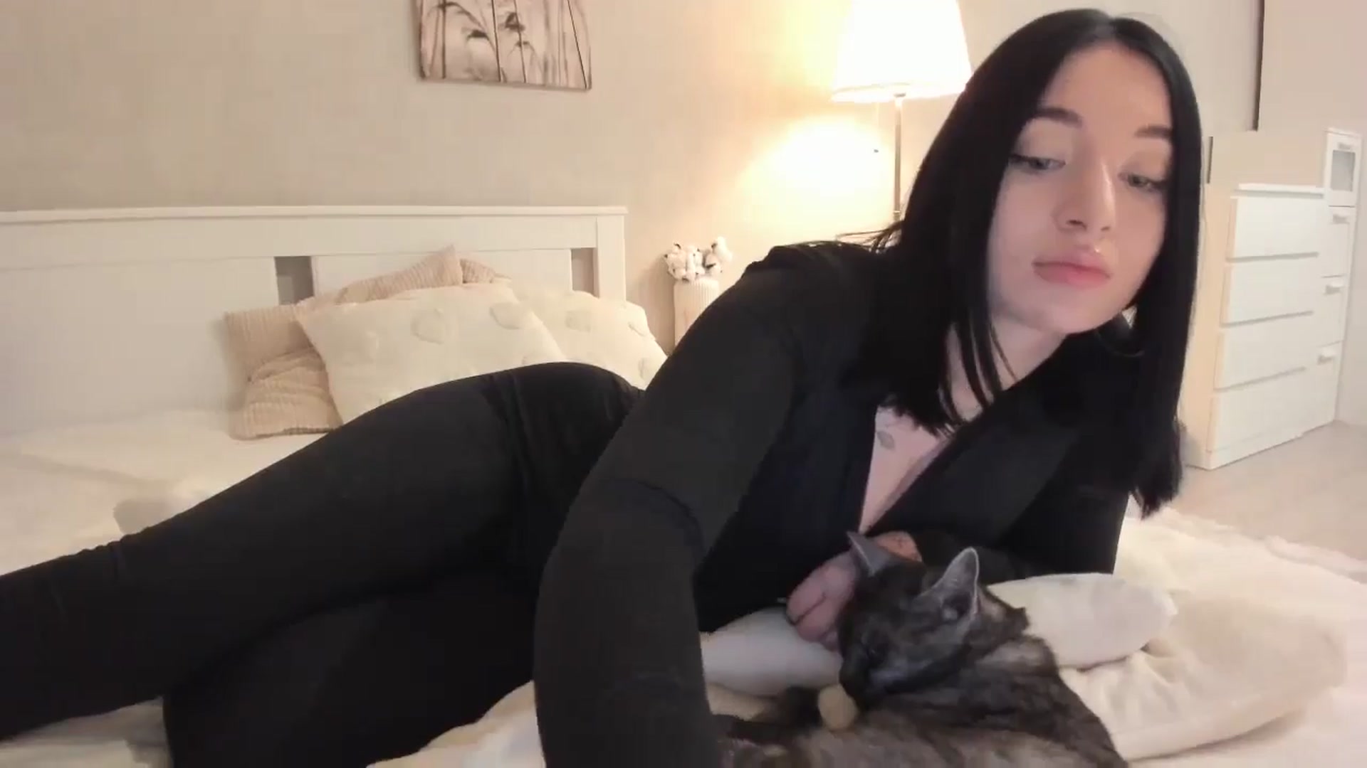 Gallery image thumbnail from YourMistress1's myfreecams stream on, 05/14/2024, 12:28 image 7 of 20
