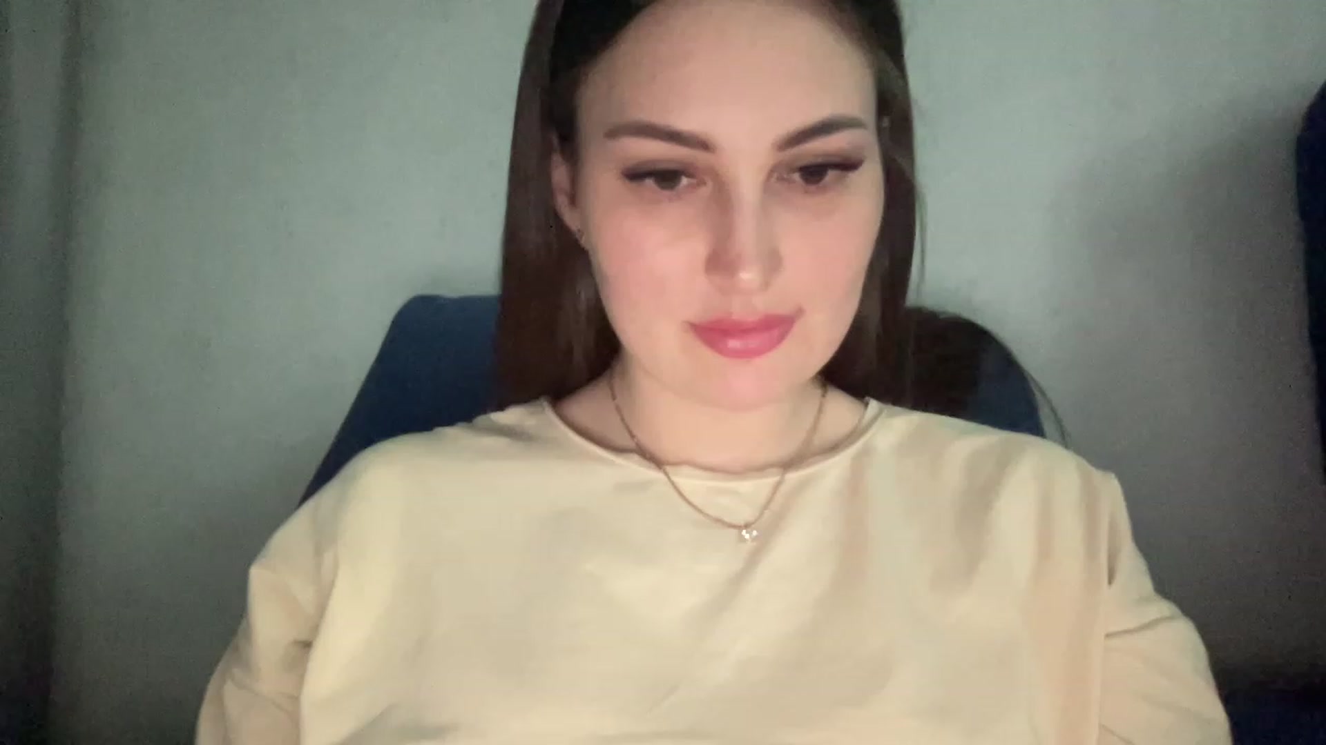 Gallery image thumbnail from YourPlaymate_'s myfreecams stream on, 03/30/2023, 22:13 image 4 of 20