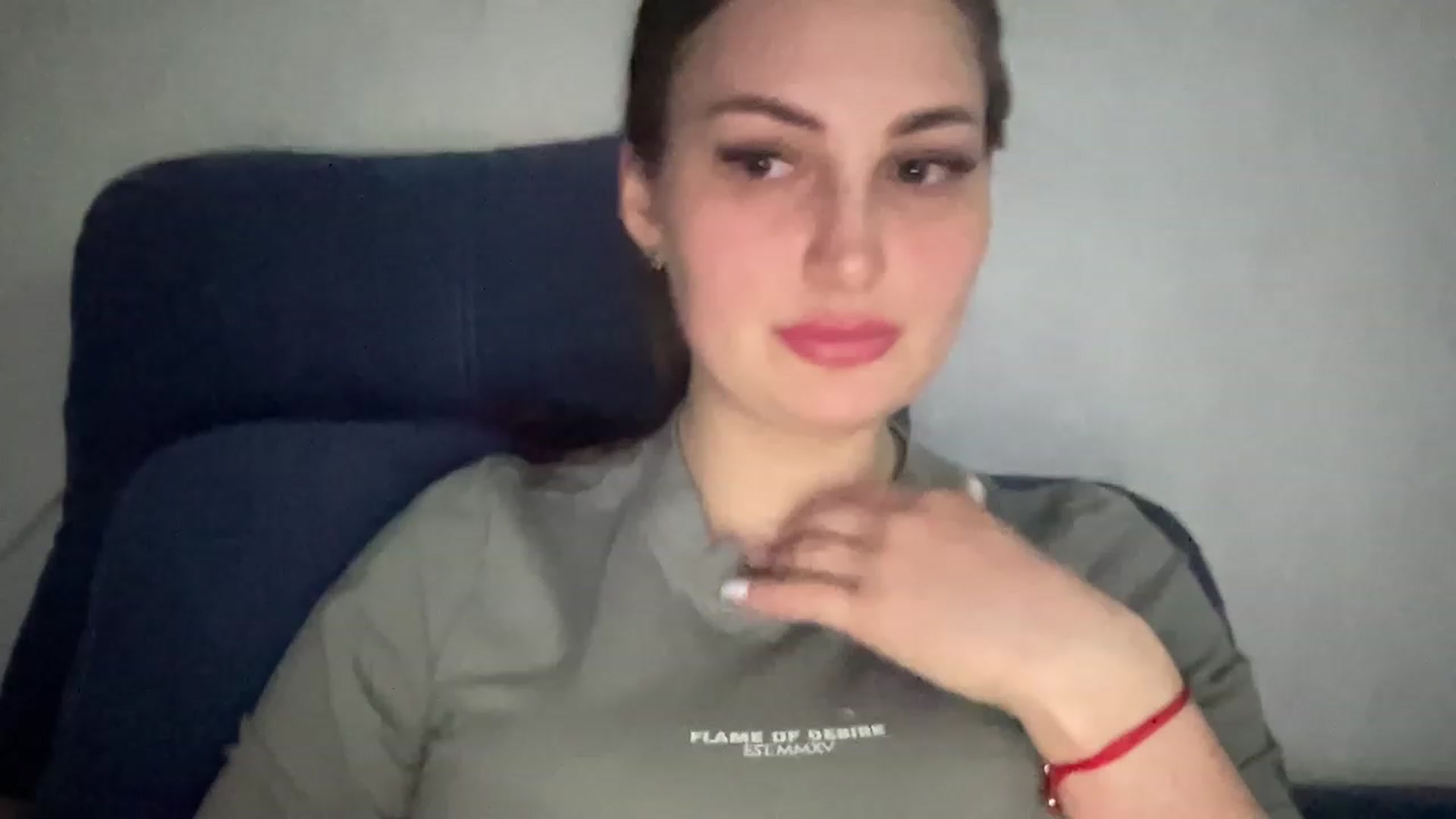Gallery image thumbnail from YourPlaymate_'s myfreecams stream on, 03/31/2023, 19:15 image 8 of 20