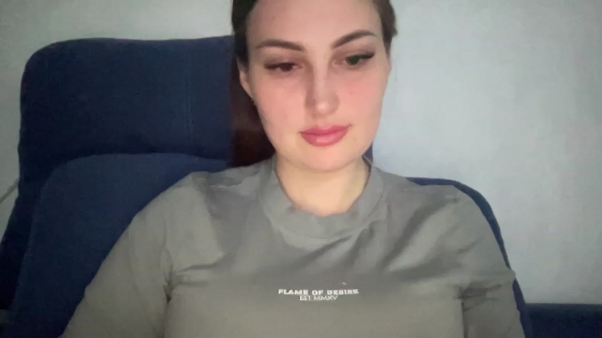 Gallery image thumbnail from YourPlaymate_'s myfreecams stream on, 03/31/2023, 19:15 image 6 of 20