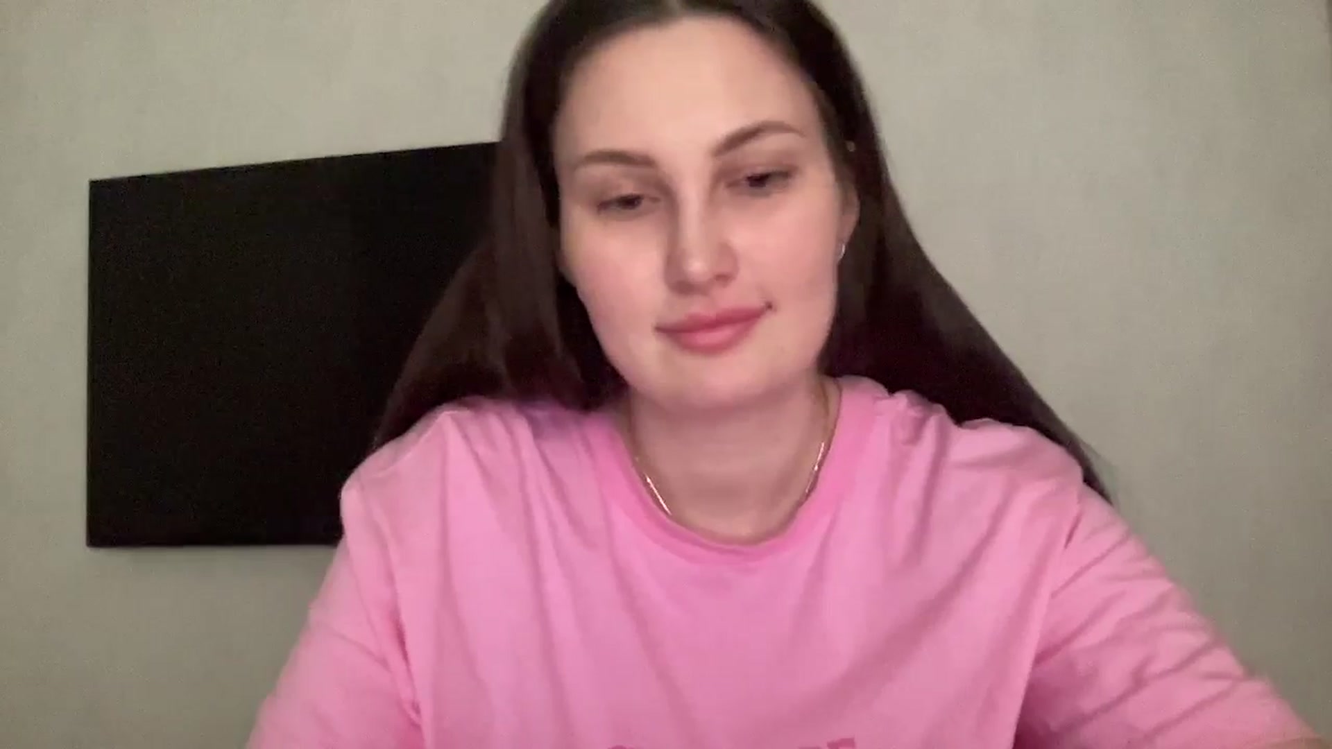 Gallery image thumbnail from YourPlaymate_'s myfreecams stream on, 02/08/2025, 21:25 image 13 of 20
