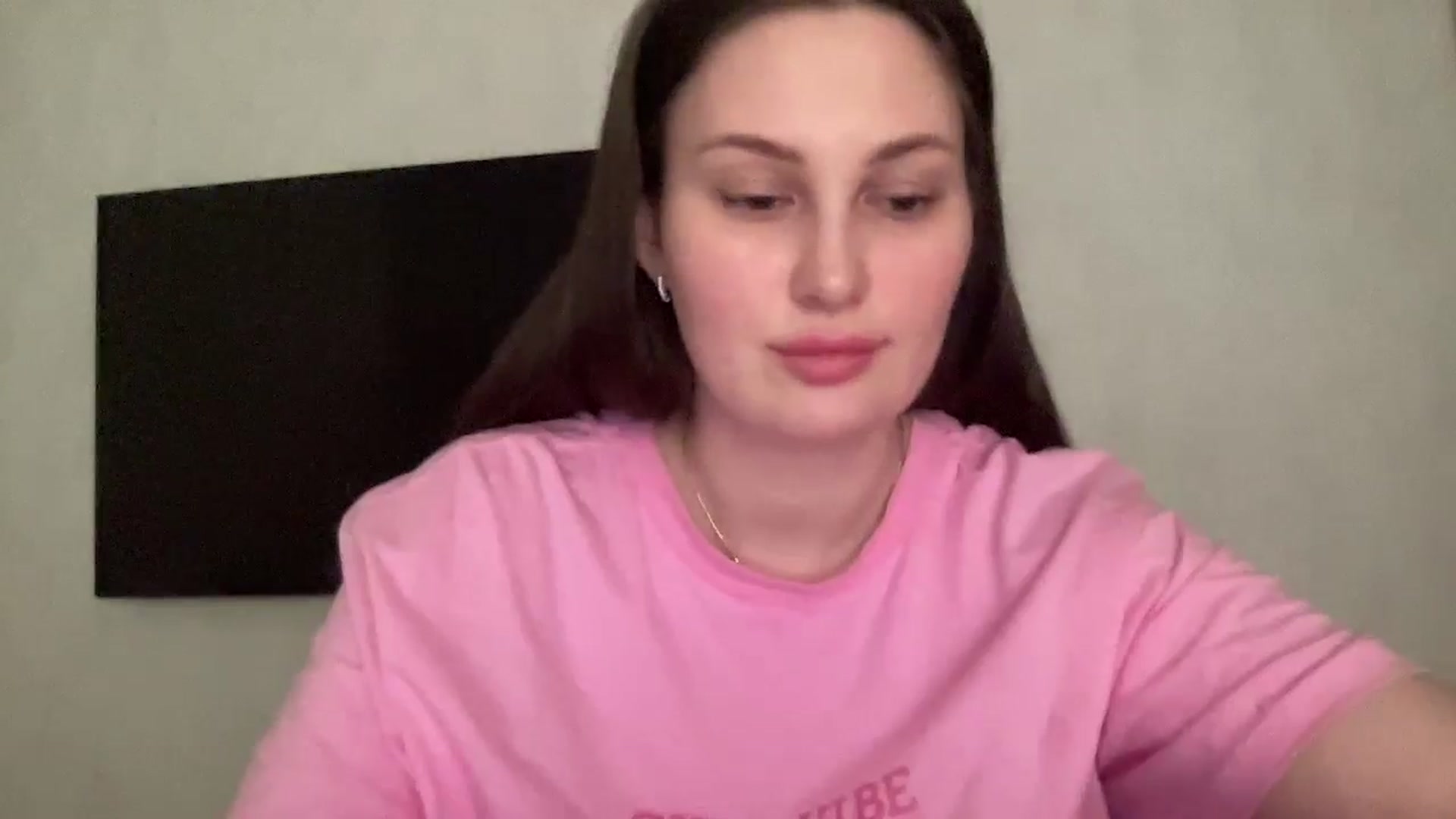 Gallery image thumbnail from YourPlaymate_'s myfreecams stream on, 02/08/2025, 21:25 image 5 of 20