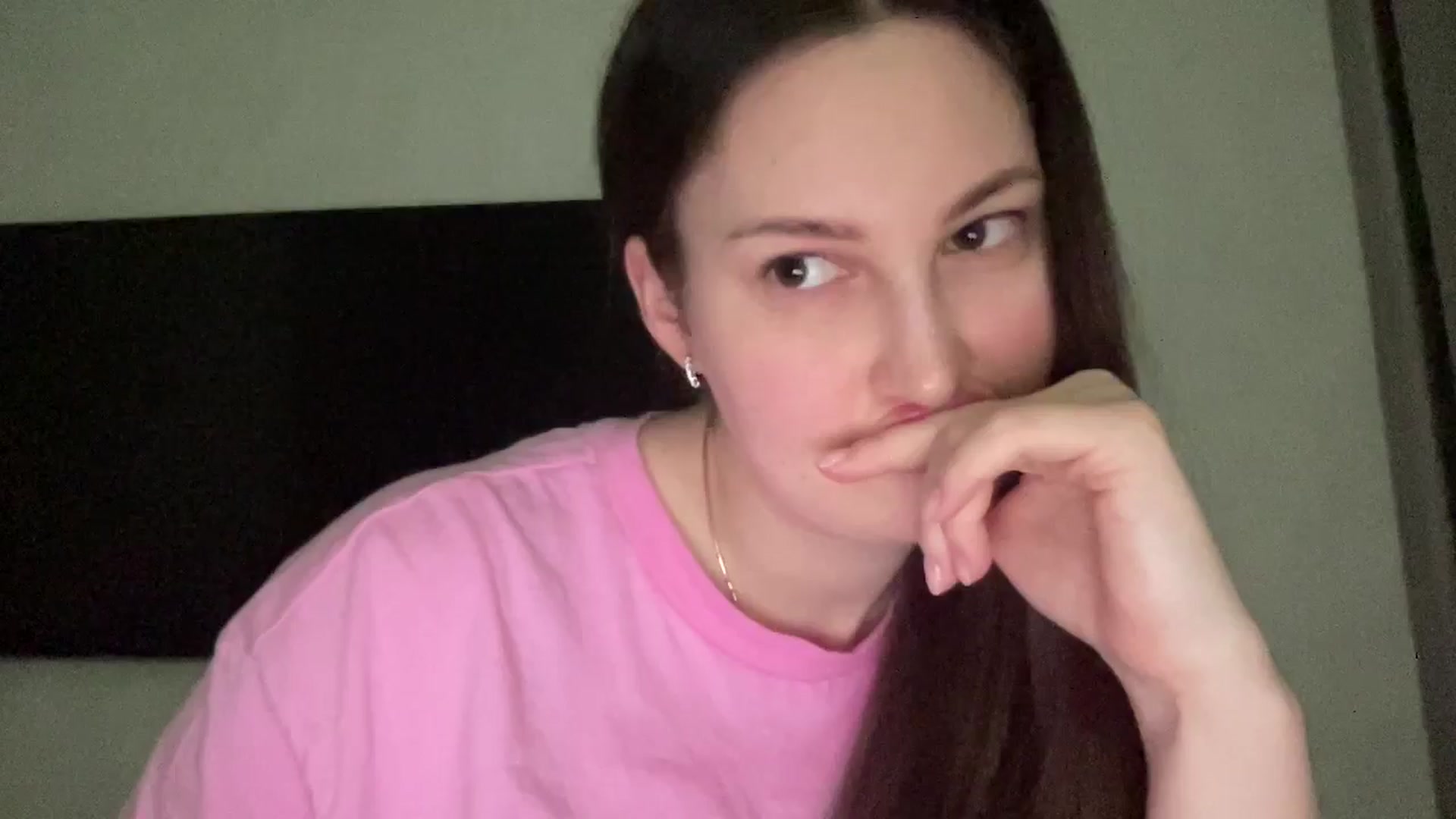 Gallery image thumbnail from YourPlaymate_'s myfreecams stream on, 02/08/2025, 21:54 image 19 of 20