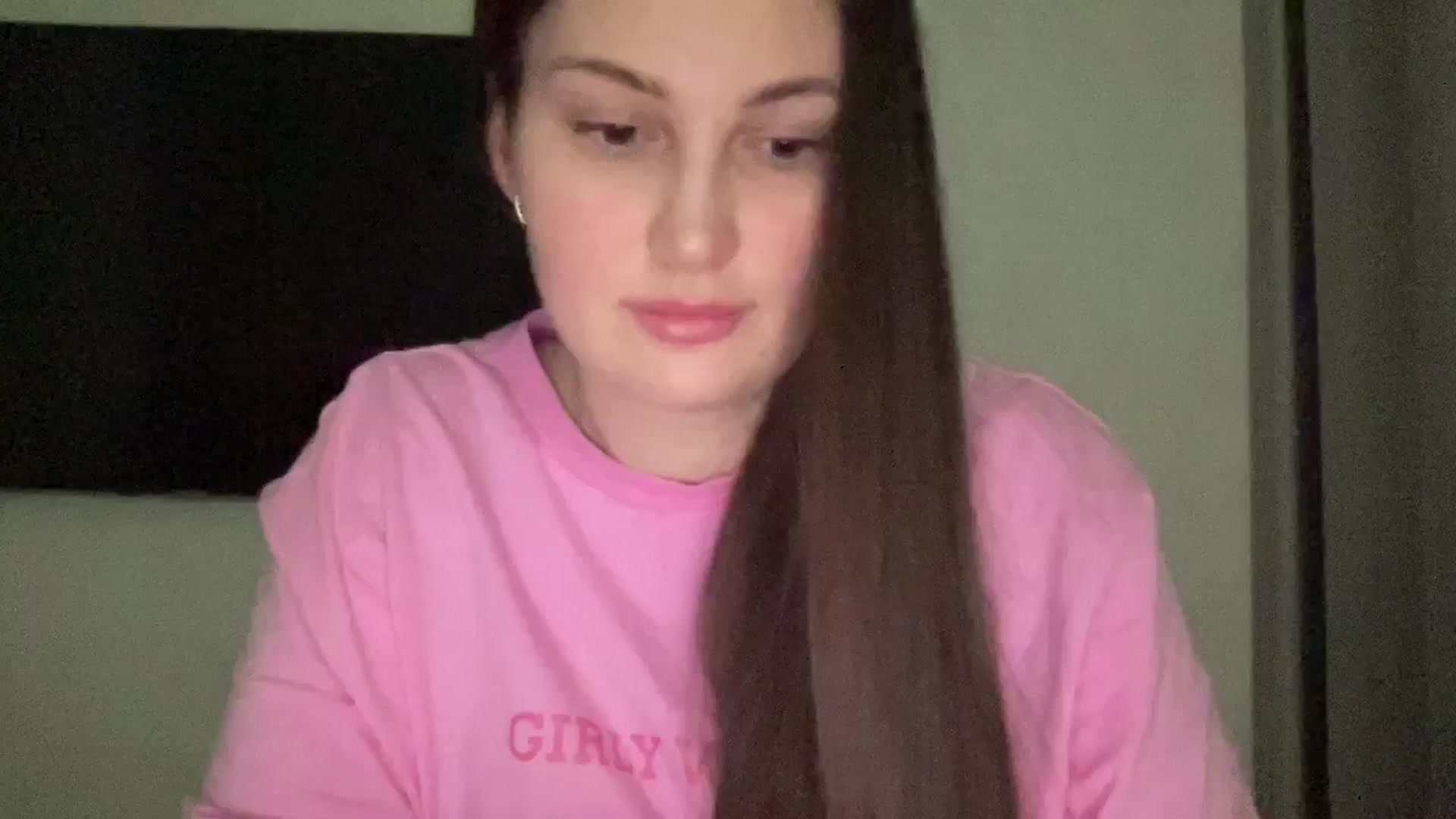 Gallery image thumbnail from YourPlaymate_'s myfreecams stream on, 02/08/2025, 22:27 image 9 of 20