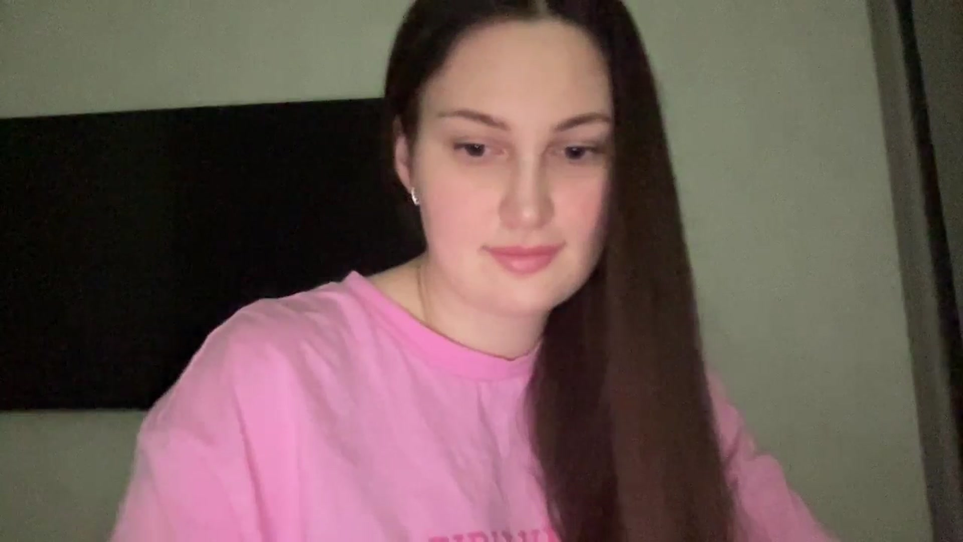 Gallery image thumbnail from YourPlaymate_'s myfreecams stream on, 02/08/2025, 22:27 image 7 of 20