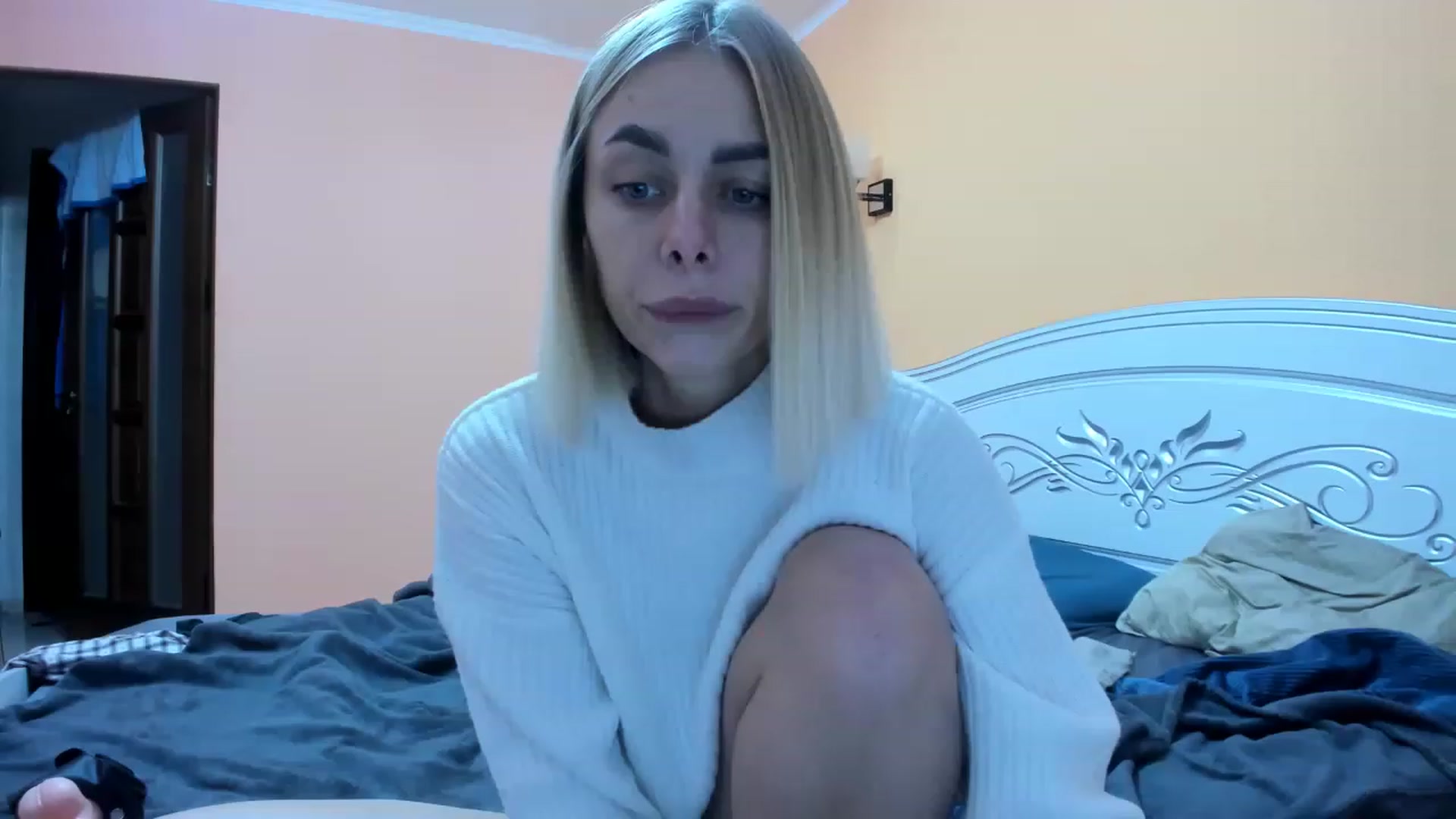 Gallery image thumbnail from YourPupsik's myfreecams stream on, 11/19/2022, 13:55 image 8 of 20